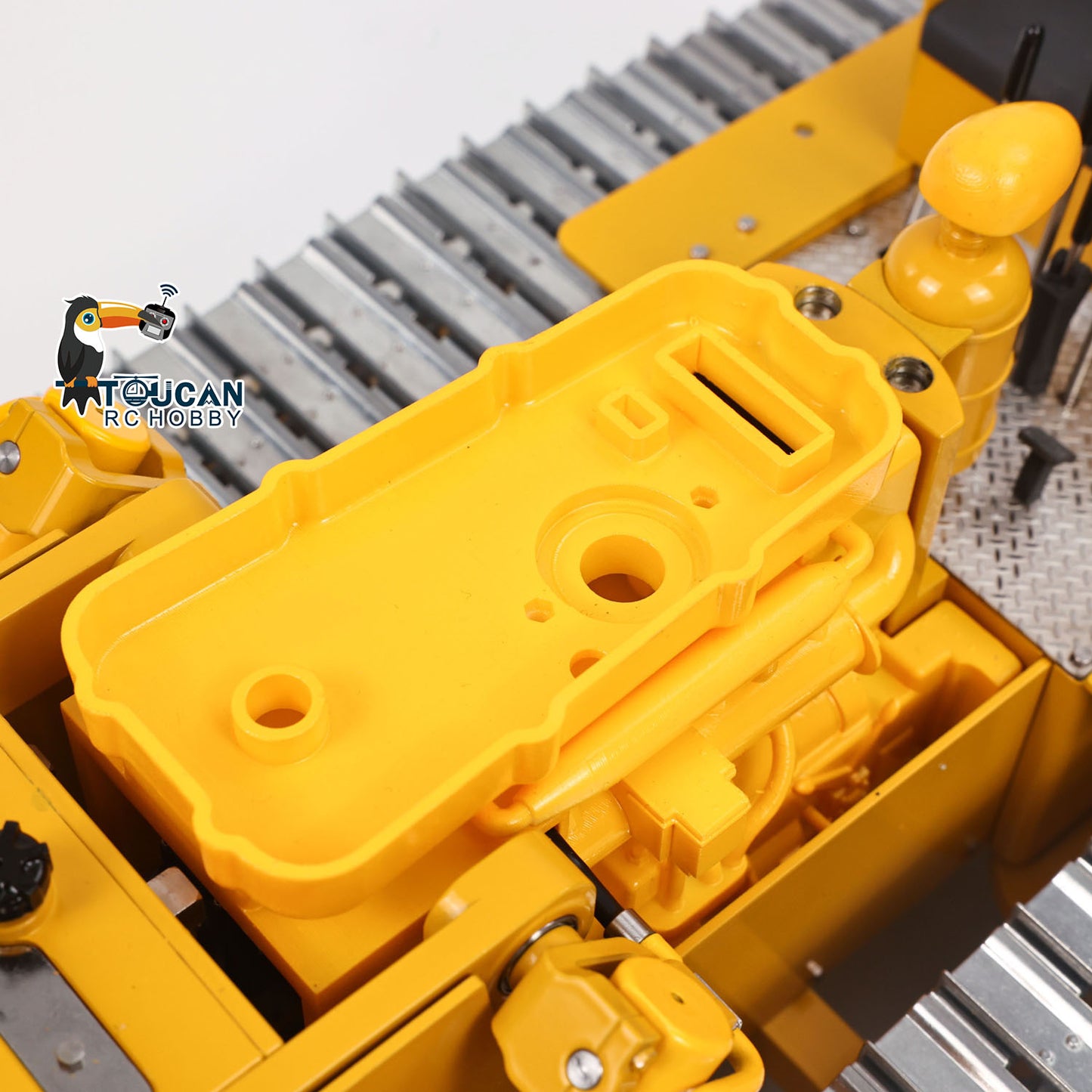 Metal 1/14 RC Hydraulic Bulldozer D7 Remote Control Dozer Model Engineering Vehicle Flysky Radio Light Sound System Battery