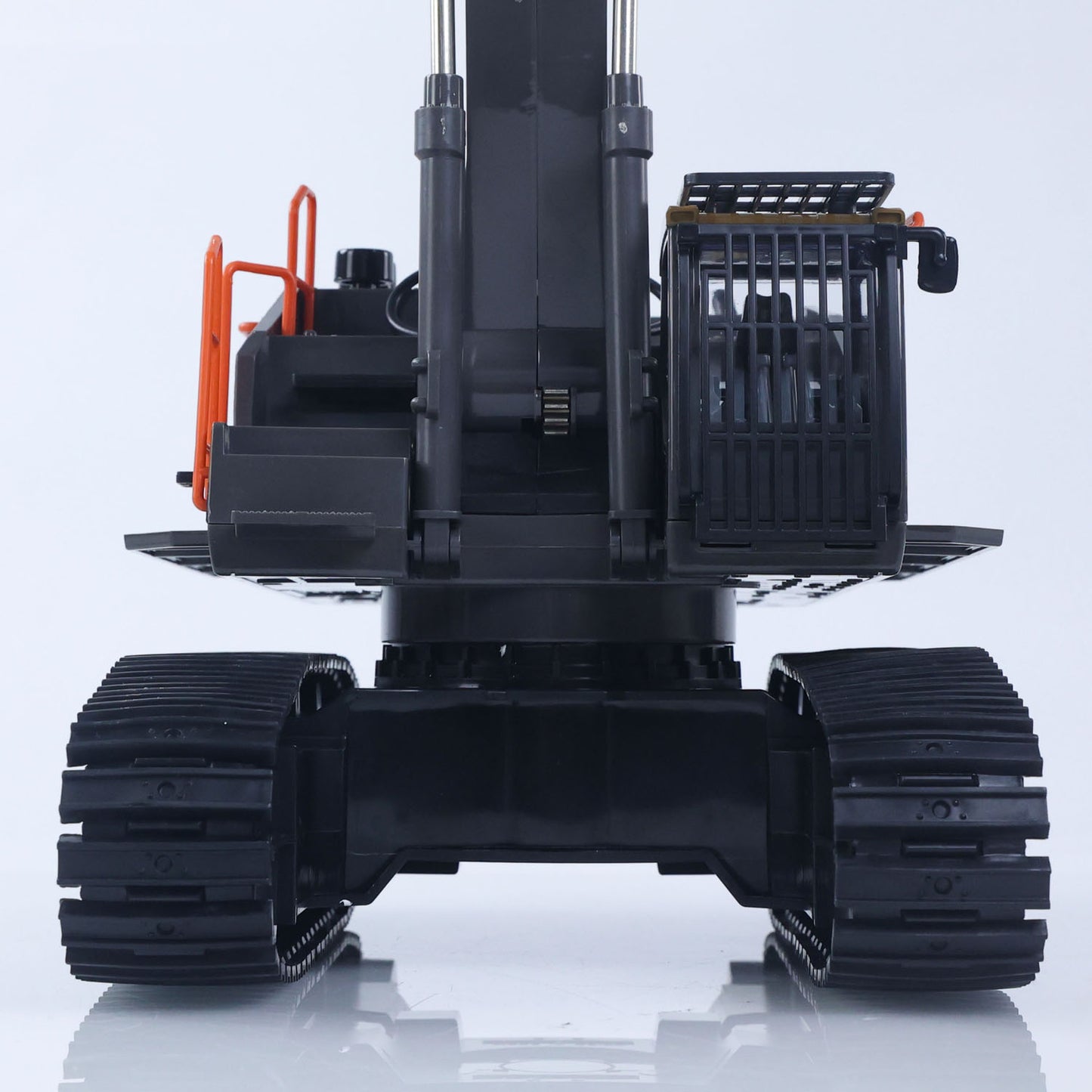 US STOCK HUINA Toy 1/14 592 RC Tracked Excavator Car Model Gift 2.4G Radio Light Sound