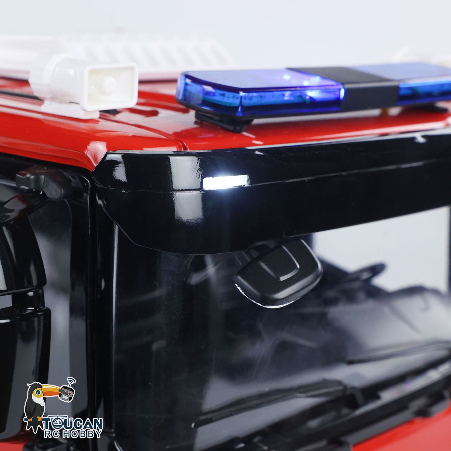 1/14 Electric Fire Truck SC 770S Remote Control Vehicle i6S Radio 11.1V Battery 2Speed Gerabox Water Spraying RC Model Car