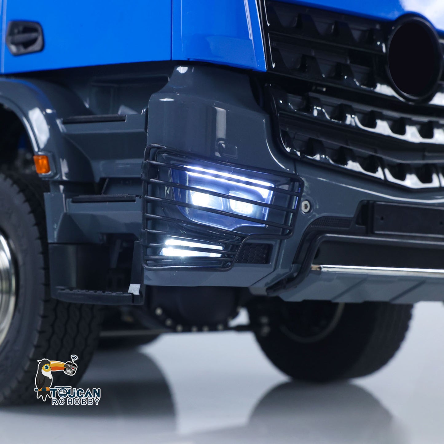 Metal 1/14 Hydraulic RC Dumper Car 10x10 Radio Control Full Dump Crane Trucks with High Bucket 830x190x290mm ESC Servo Motor