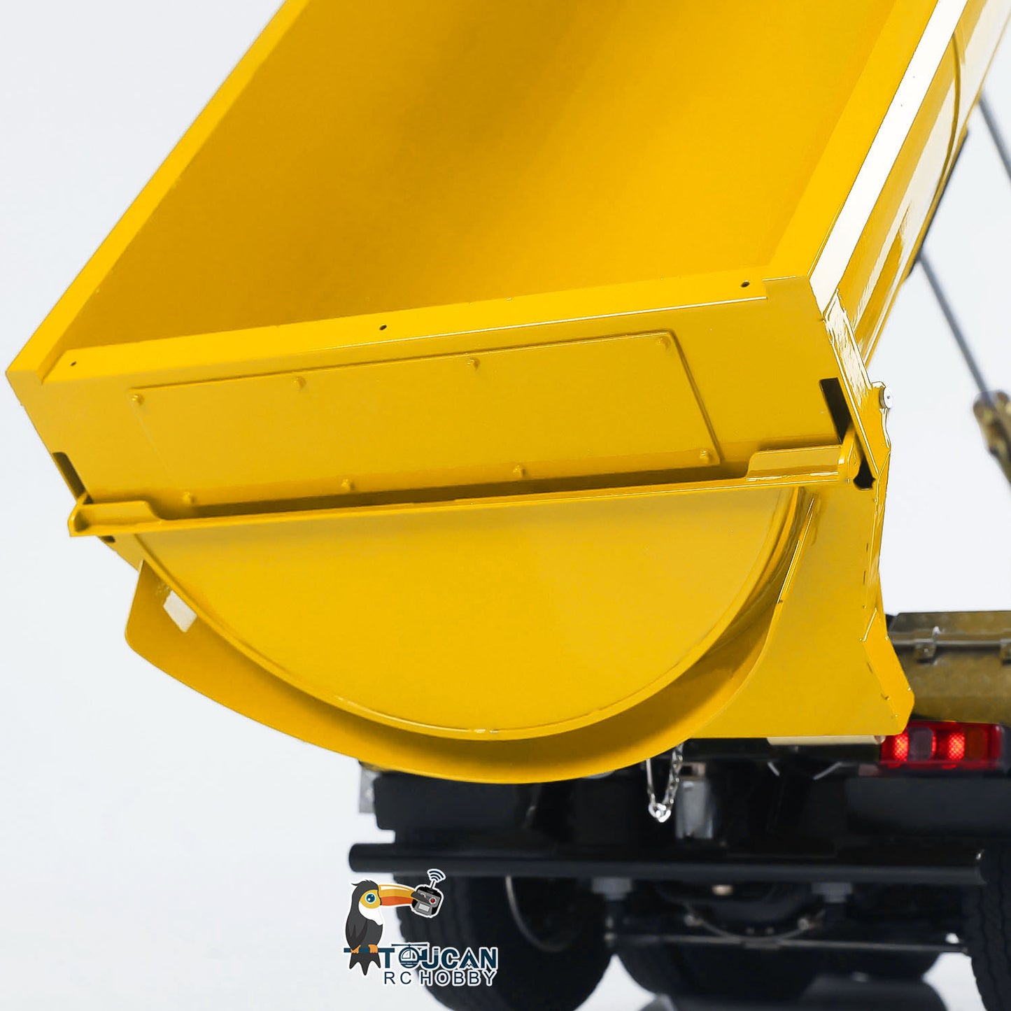 Metal 1/14 RC Hydraulic Dump Truck 8*8 3Speed Radio Controlled Roll Off Tipper 3363 Rear Axle Steering Light & Sound System