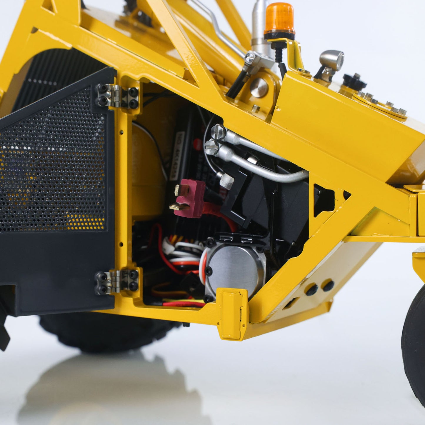 Metal LESU AOUE 225A 1/14 Remote Control Hydraulic Log Loader RC Sugarcane Loader PNP Grabber Pump 4CH Valve Wheeled Model Car Assembled