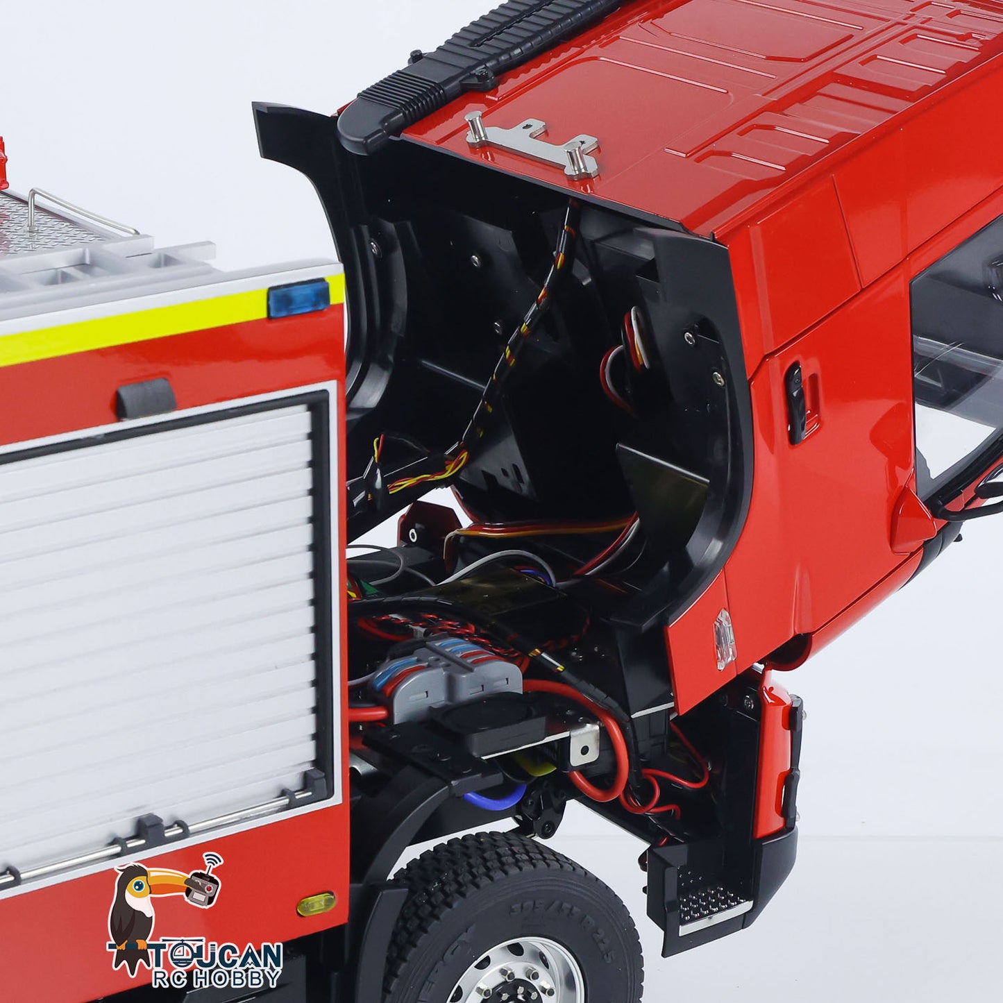 1/14 RC Fire Fighting Truck RTR Radio Controlled Car Model FMX AWD 2Speed Metal Gerabox Axles Water Spraying Electric Vehicle