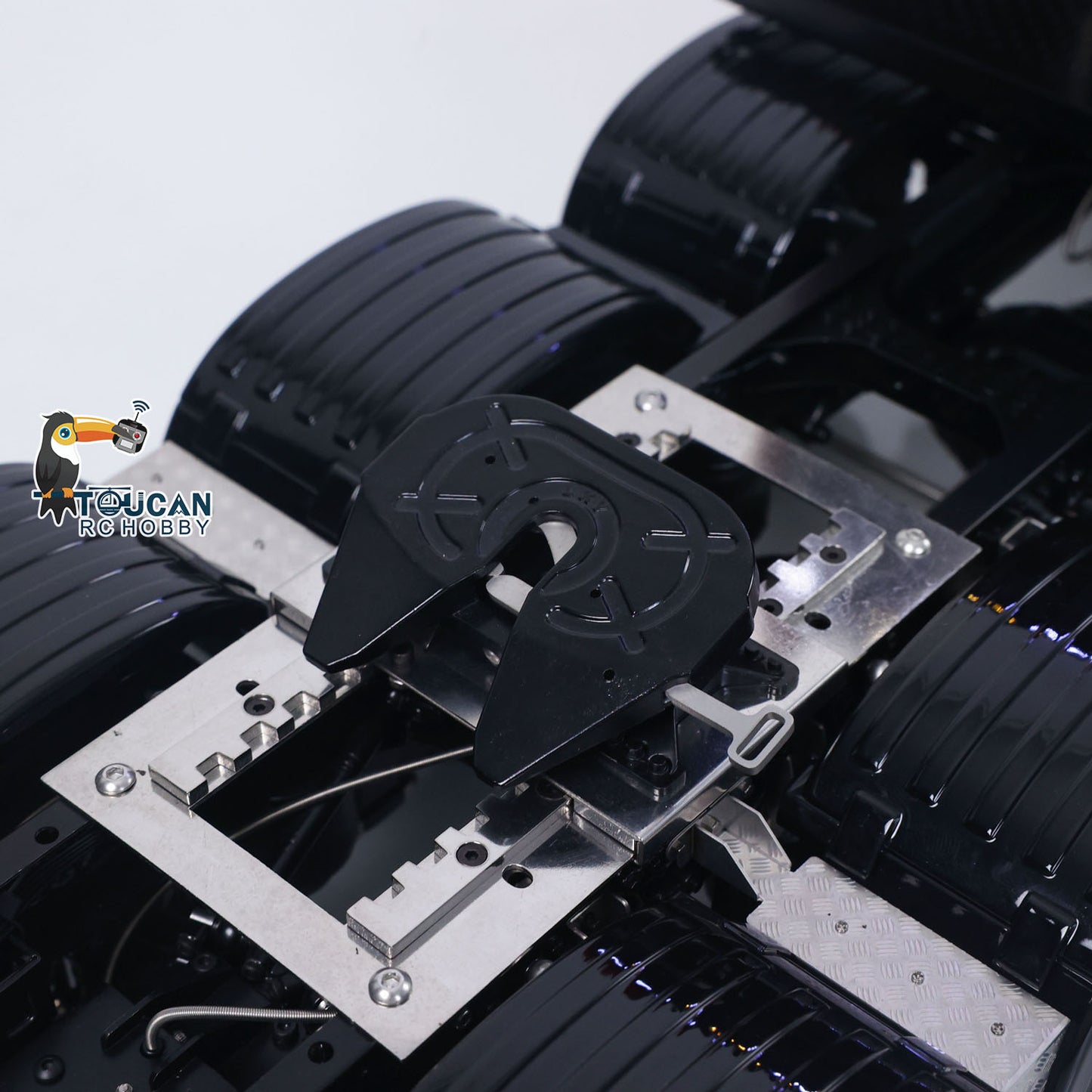 770S 1/14 8*8 Radio Control Tractor Truck Wheel Side Reduction Axles Three Speed Transmission Hobbywing 1060 ESC 35T Motor