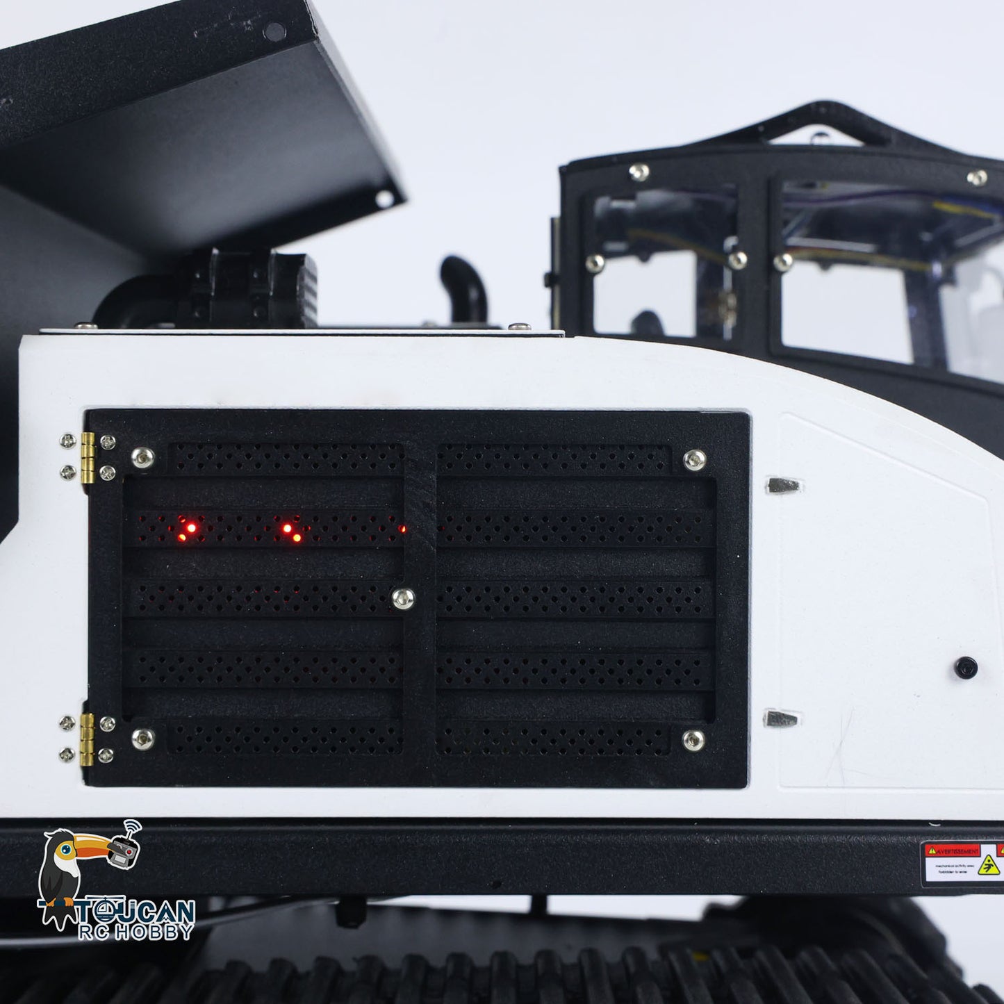 Fast Shipping Metal 1/14 RC Hydraulic Crawler Dump Truck T14R Radio Controlled Tracked Tipper RTR Construction Vehicle ST8 Light Sound Battery