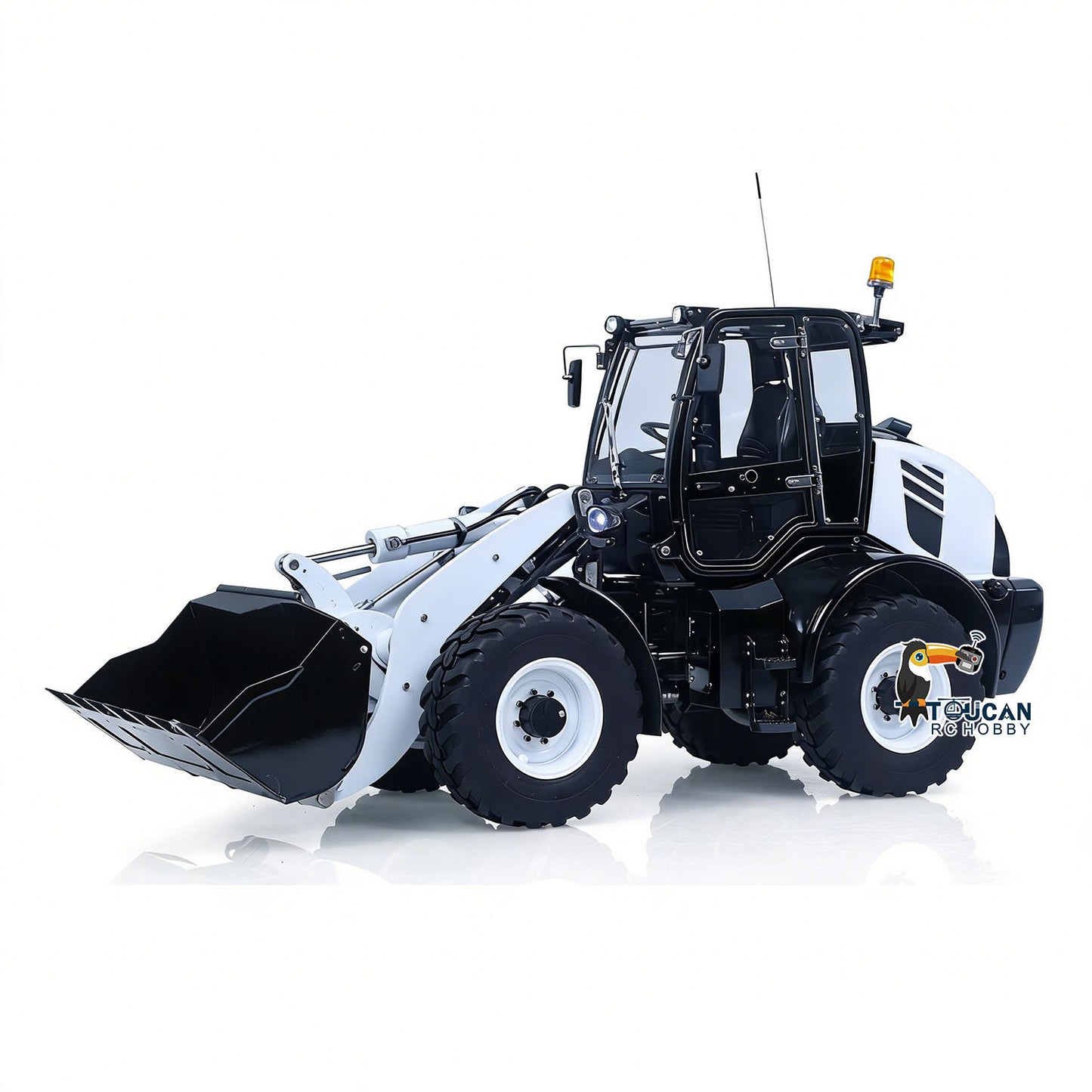 LESU 1/14 4X4 RC Hydraulic Loader Aoue WA100M-8 Metal Remote Control Construction Vehicle Model 4CH Valve Axle Lock Sound Light