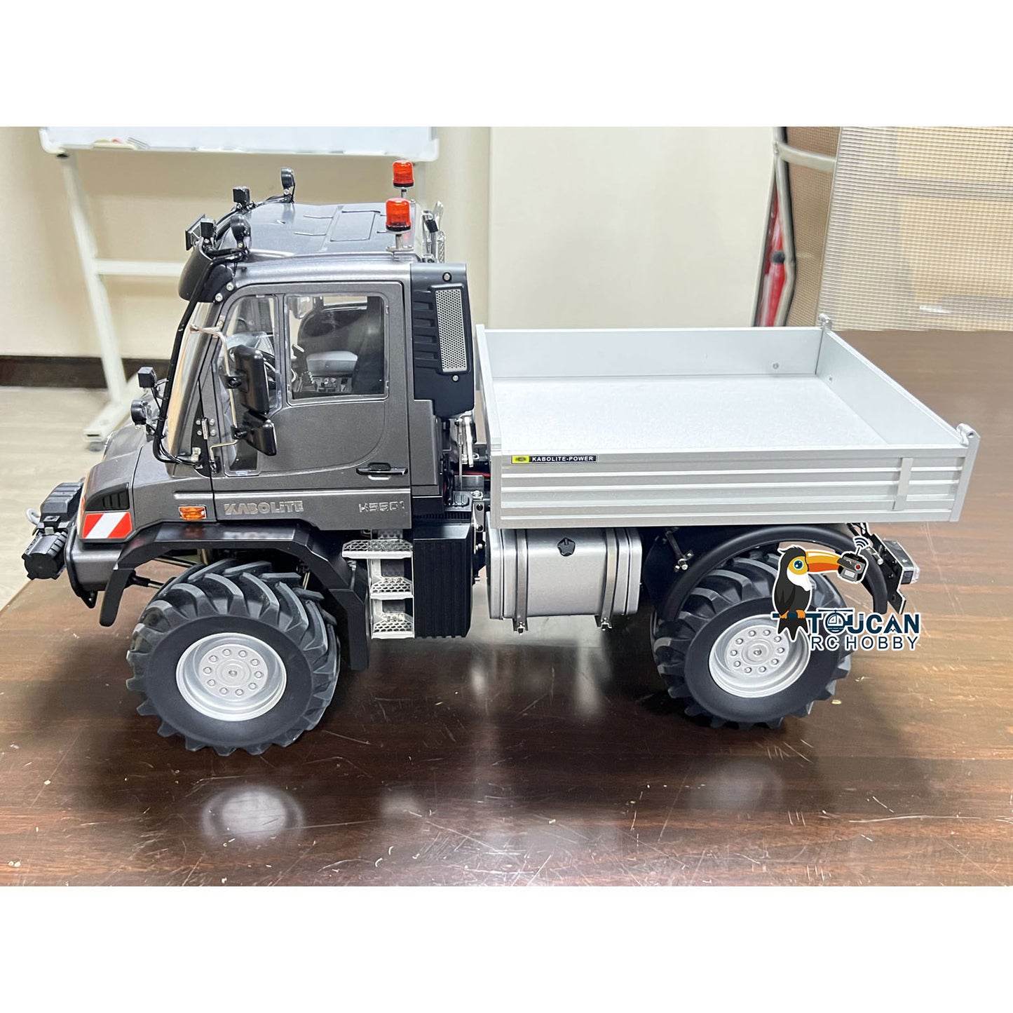 RTR 1/14 KABOLITE K5501 RC Off Road Car Crawler Model Radio Control All Terrain Vehicle Light Truck Axle Locks Electric Winch