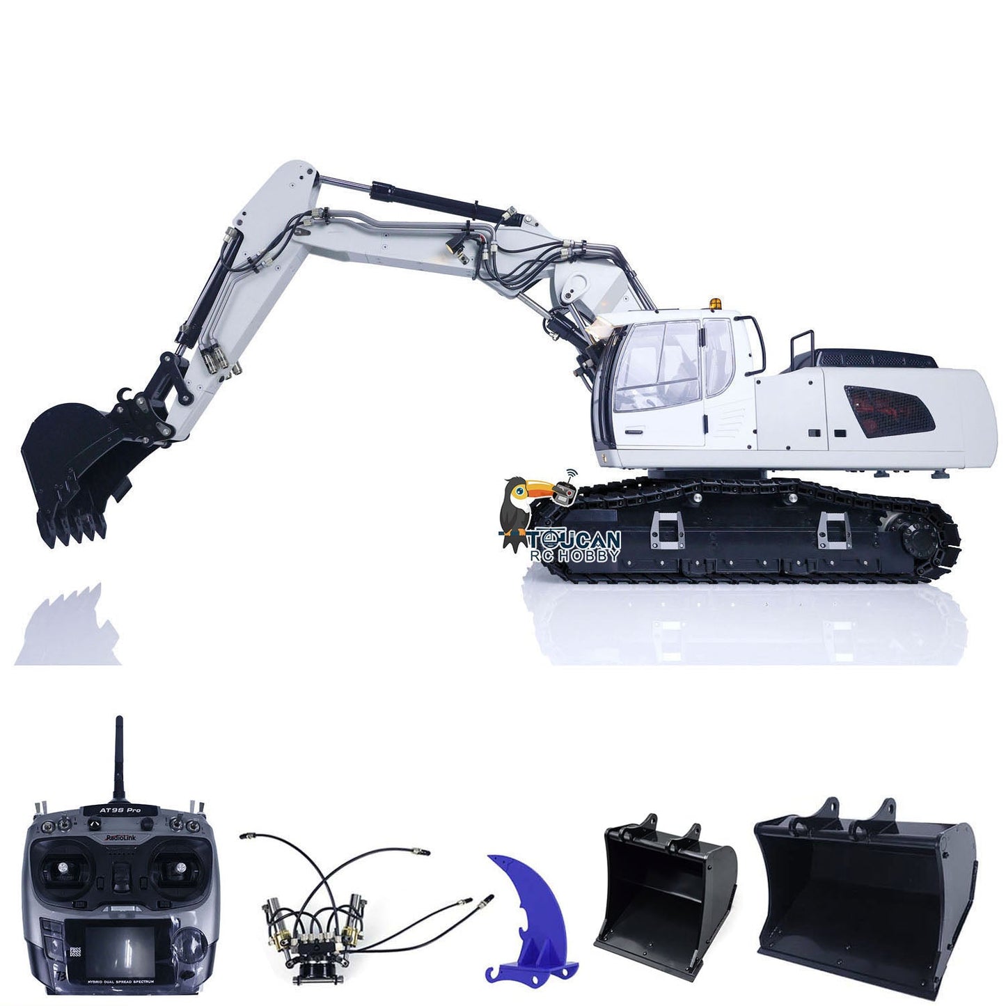 1/14 946-3 Metal Radio Control Excavator 10 Channels Tracked RC Digger Painted Body Rotary Metal Tiltable Bucket Ripper