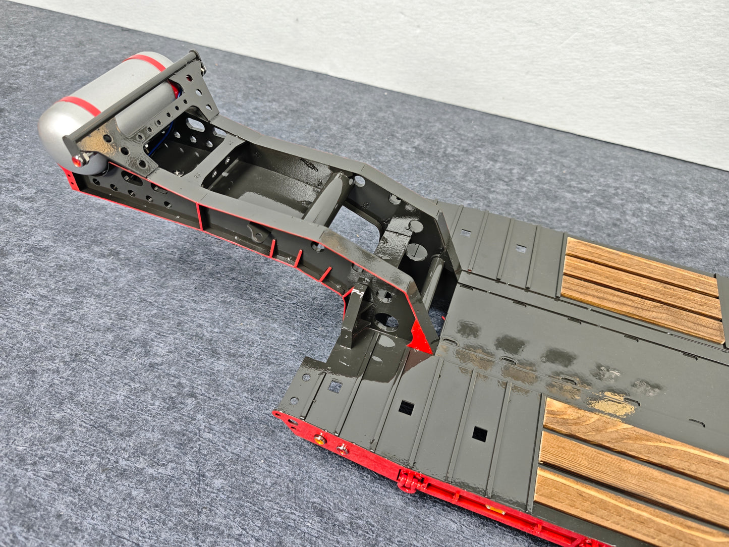 1/14 2 Axles Metal Heavy Lowboy Trailer For TAMIYA LESU RC Tractor Truck Radio Controlled Lorry Excavator Loader Light System