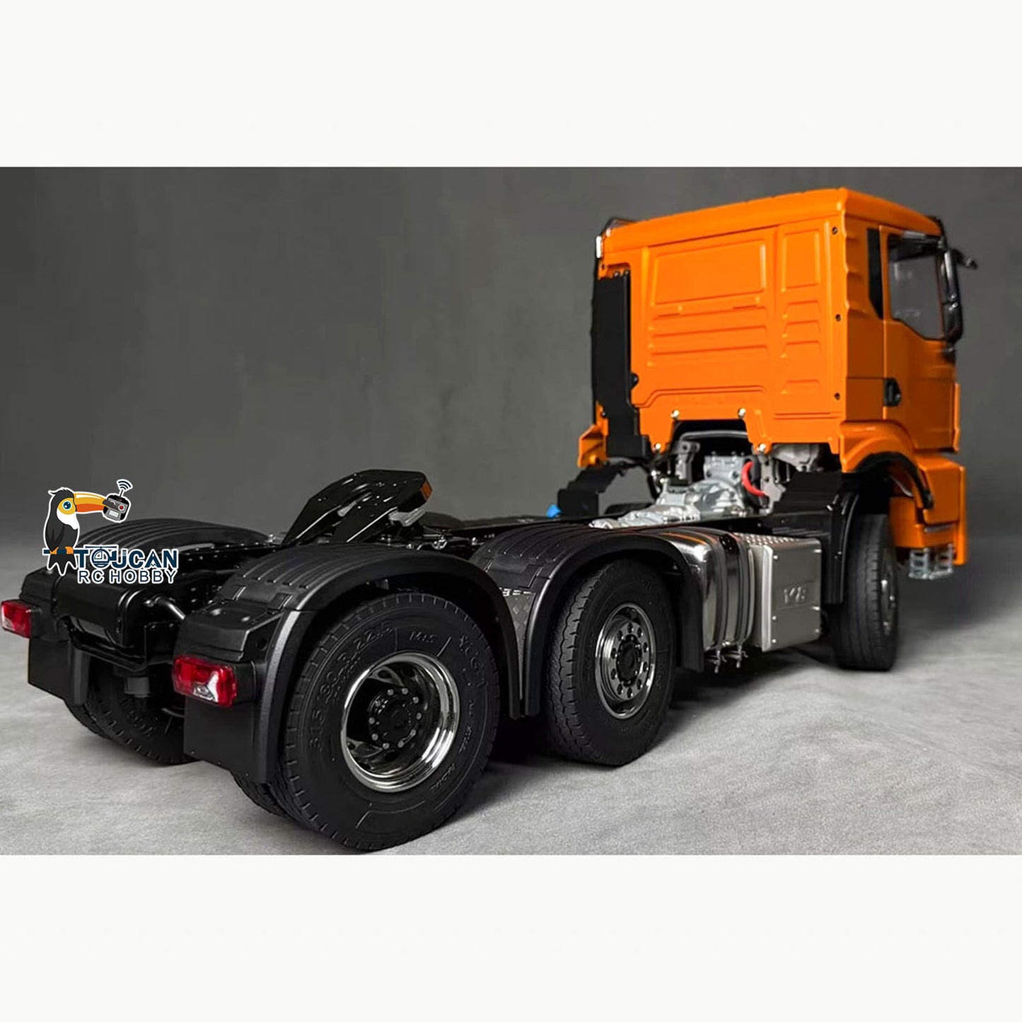 1/14 Metal 6X6 Remote Control Tractor Truck RC Lorry Car 3Speed Gearbox Wheelhub Reduction Axle Light Sound System ST8 Radio