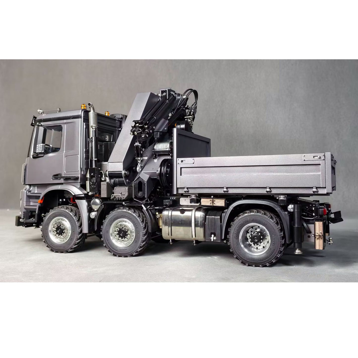 4151 AK Metal 1/14 RC Tractor Truck with Hydraulic Crane Fly Jib Arm Bucket 6*6 Remote Control Farm Car 3Speed Model Lorry Sound