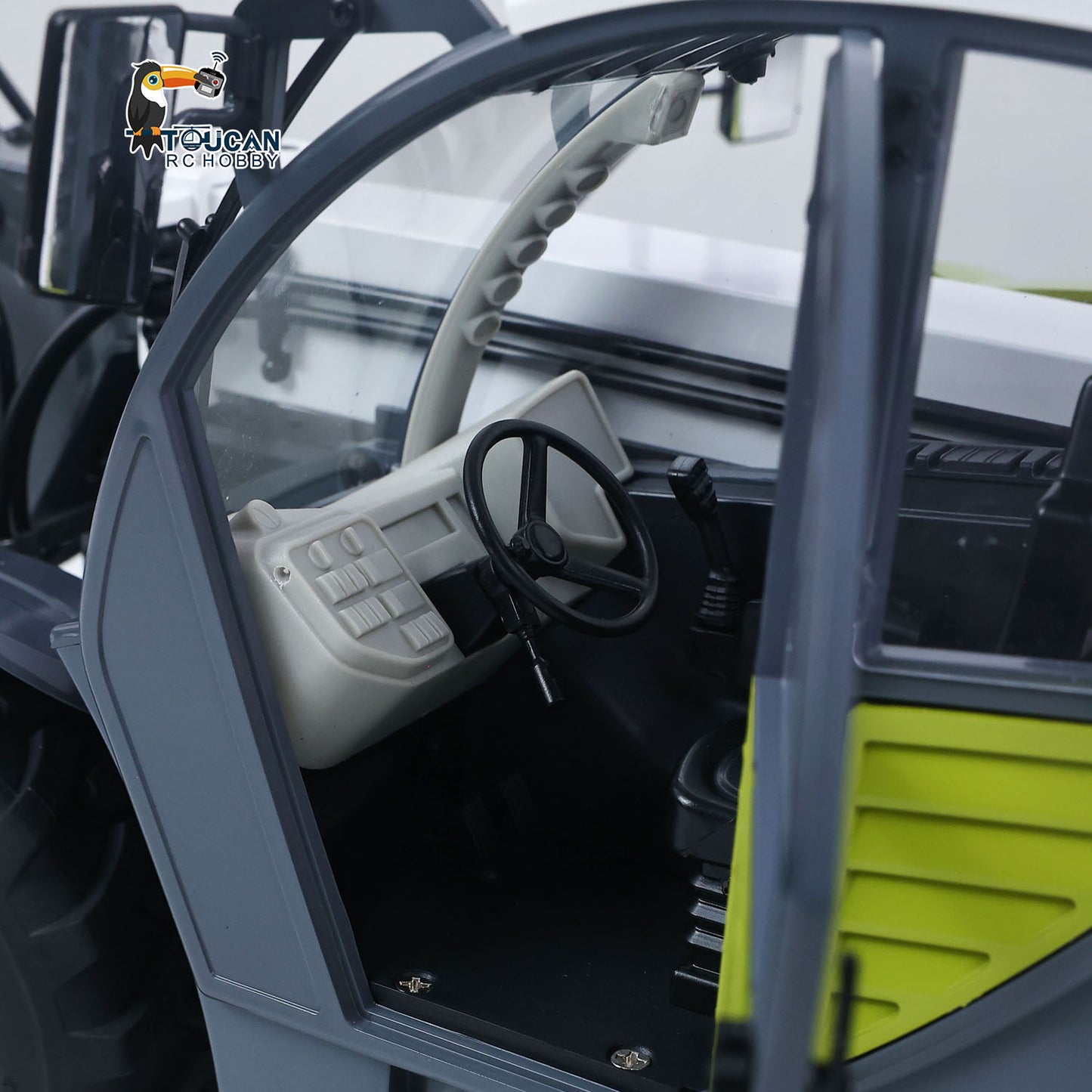 JDM-128 1/14 Metal RC Hydraulic Telehandler Telescopic Forklift Cab Interior Detail