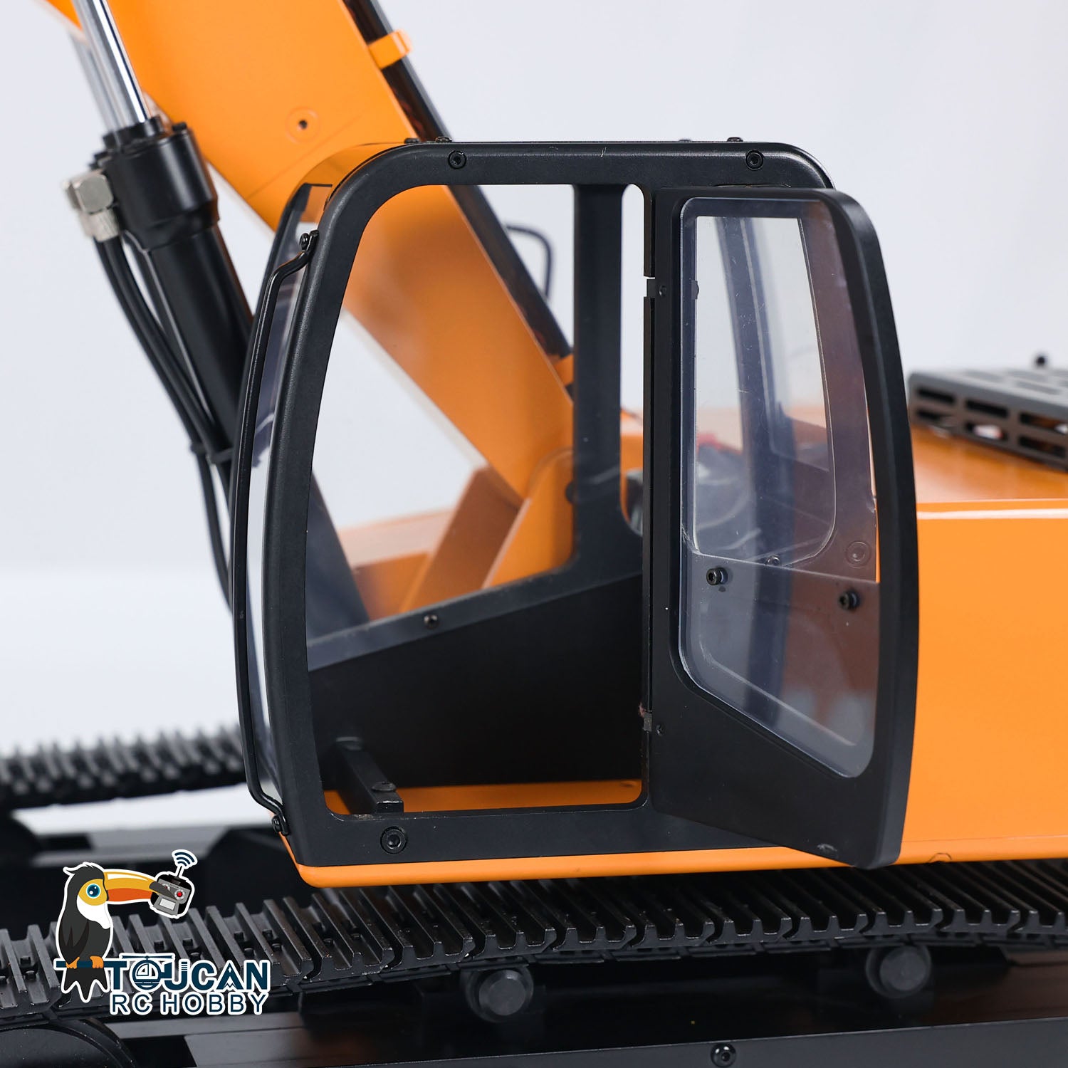 JDMODEL JDM-1 1/12 Metal RC Hydraulic Excavator 4200XL Digger cab detail