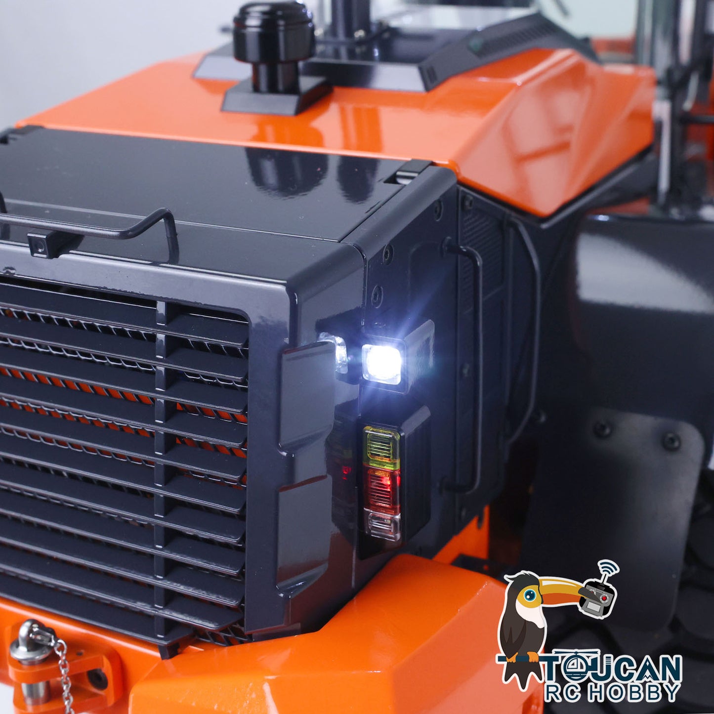 JDMODEL JDM-198 ZW370 1/14 Metal Hydraulic RC Wheel Loader rear light detail