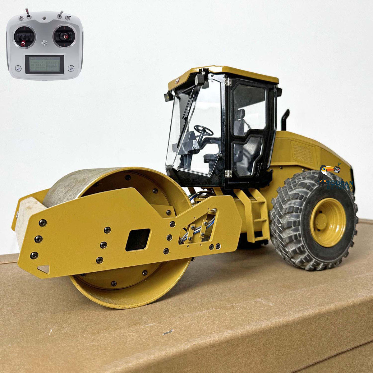 JZM CS11 1/12 Metal RC Road Roller with FlySky I6S Radio Controller