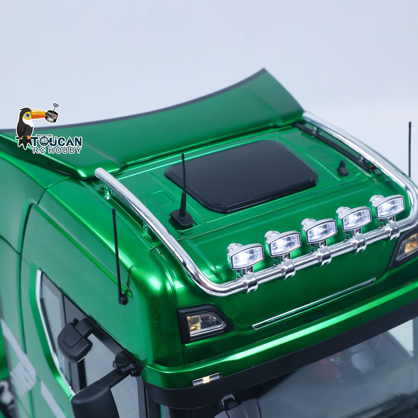 KABOLITE 770S-100 1/14 6x6 RC Tractor Truck roof detail