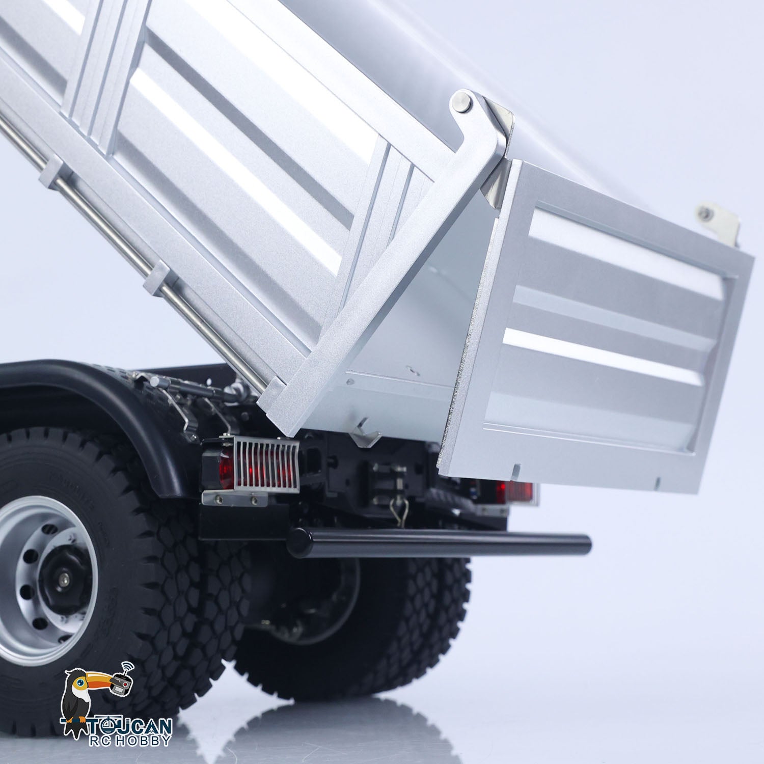 Kabolite 5702 1/14 RC dump truck dump bed structure detail