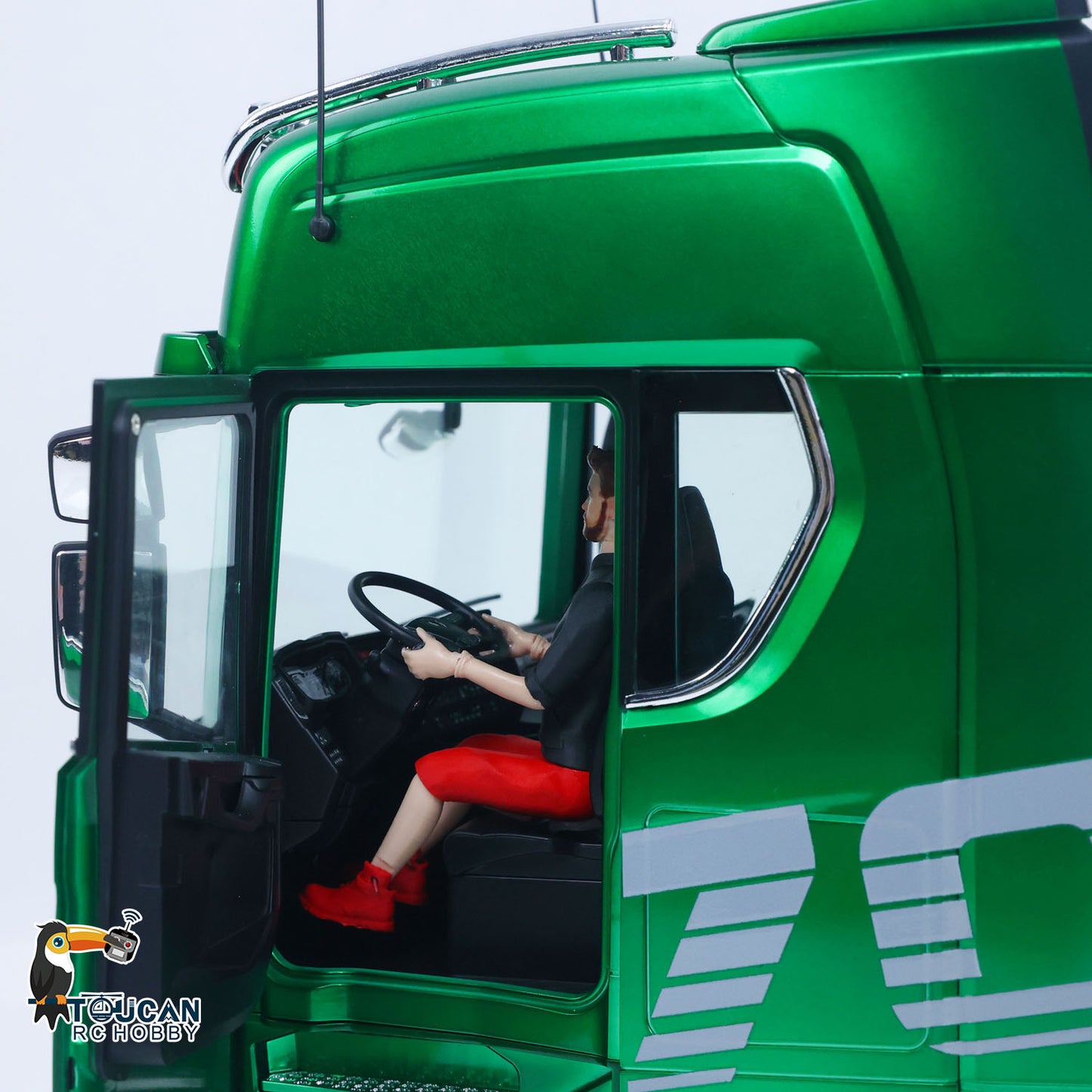 KABOLITE 770S-100 1/14 6x6 RC Tractor Truck cab interior with realistic steering wheel and driver details