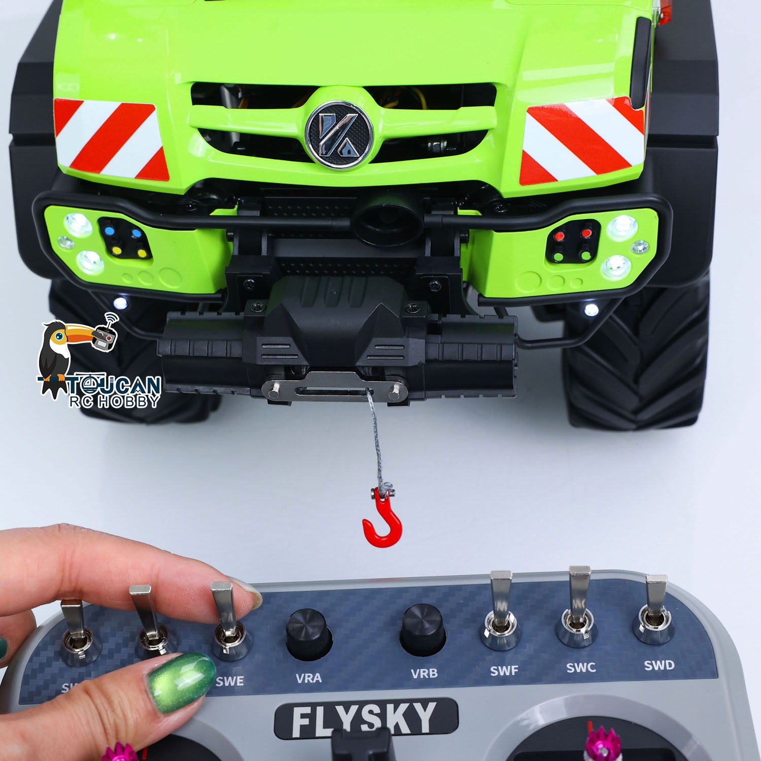 KABOLITE K5501 1/14 Metal 4x4 RC Off Road Crawler electric front winch detail