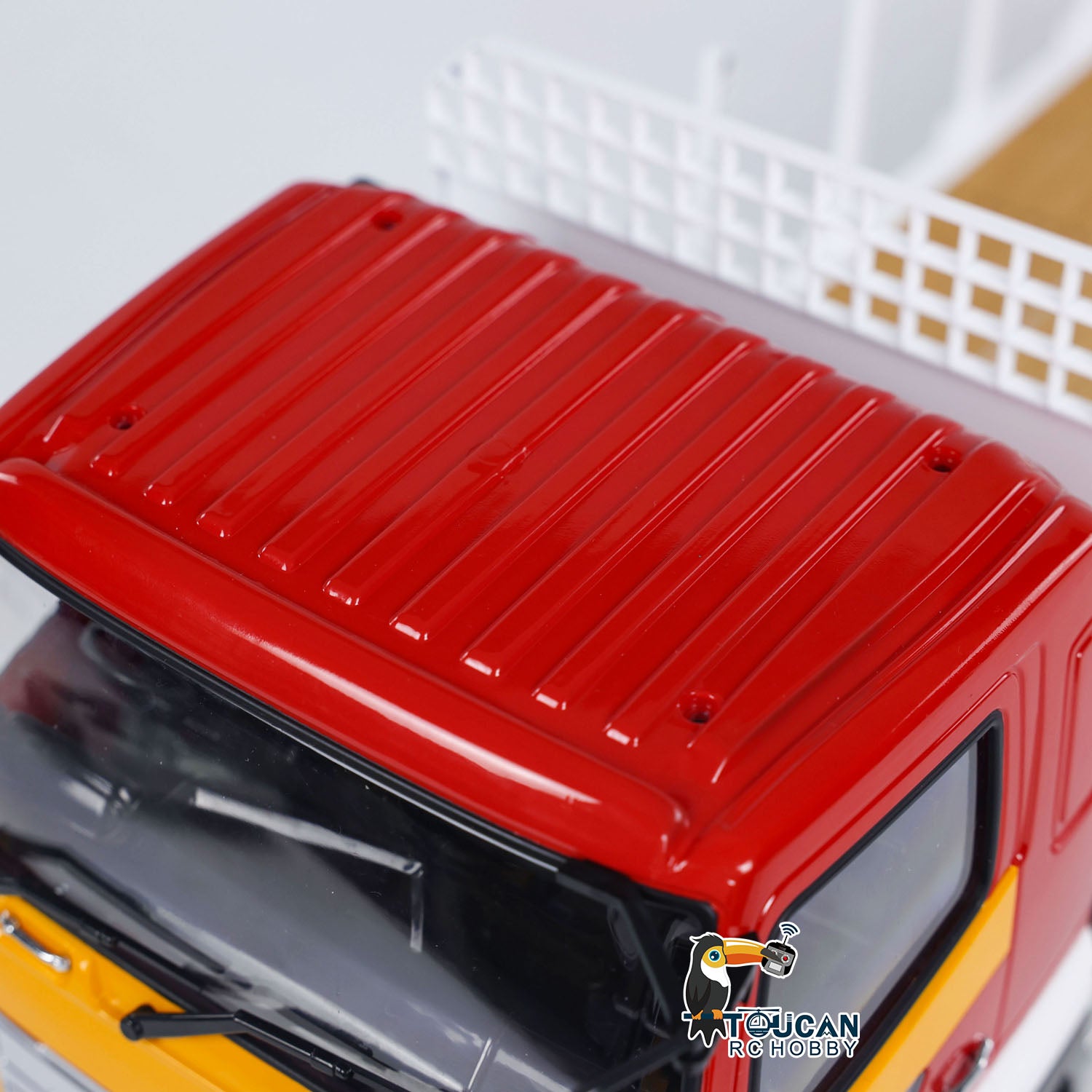 LESU 1/14 Metal 6x4 RC Timber Flatbed Truck cab roof detail