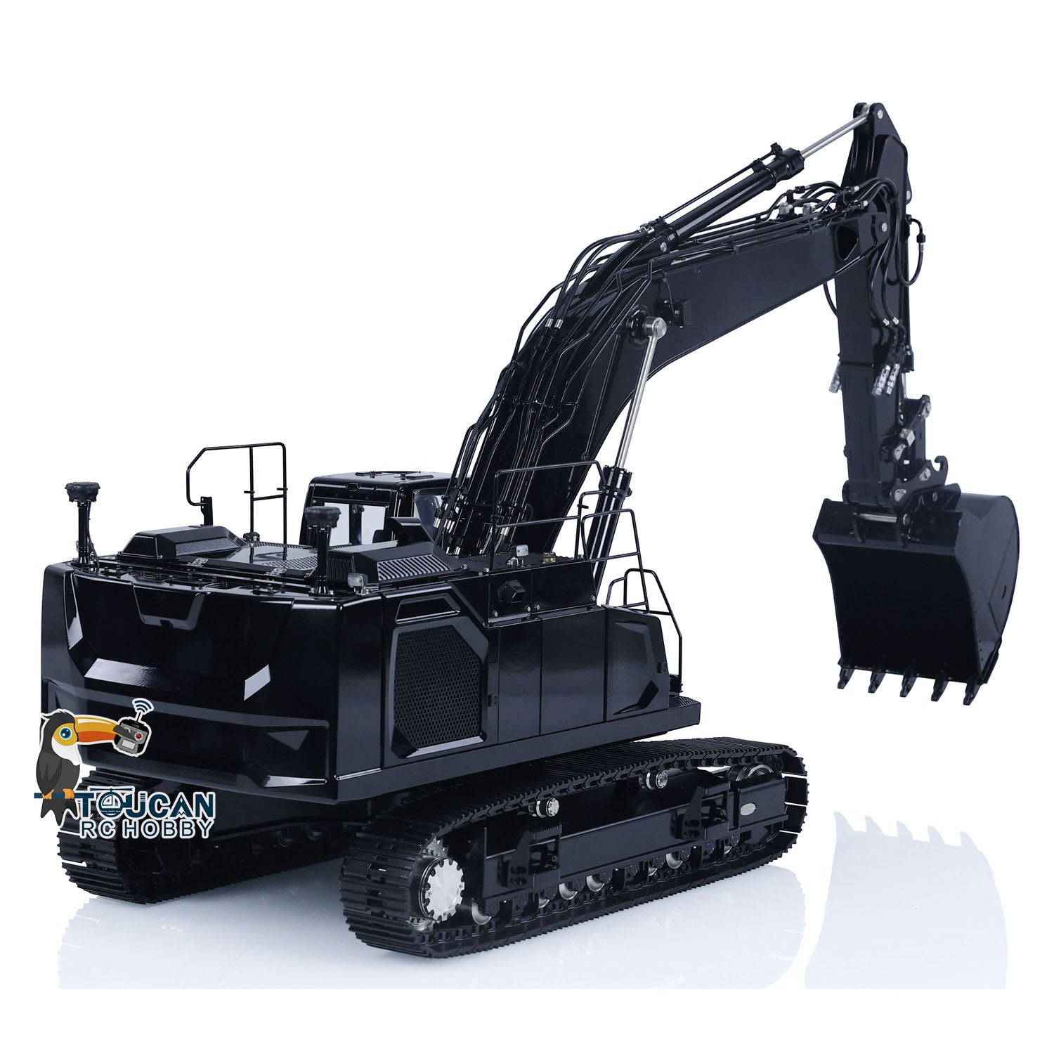 LESU LR945 B0016 1/14 Metal Hydraulic RC Excavator rear view with counterweight and tracked chassis
