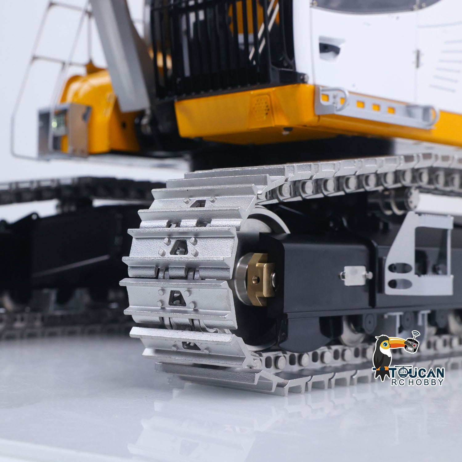 LESU LR956 1/14 Metal RC Hydraulic Excavator steel track detail