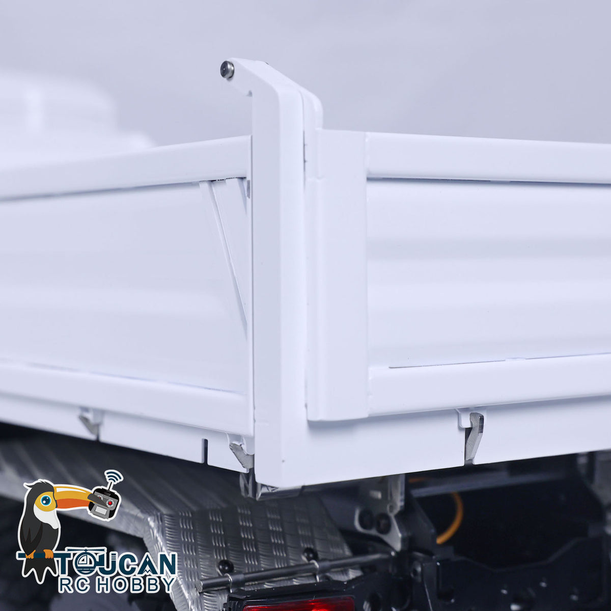 LESU Z0018 1/14 6x6 Metal RC Hydraulic Dump Truck metal tipping bed detail