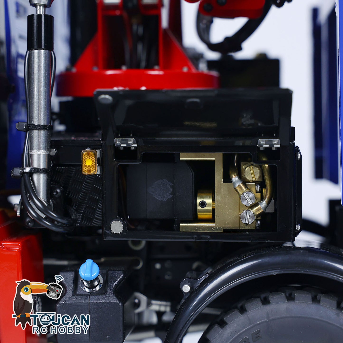 LESU Z0063 1/14 8x8 Metal Hydraulic RC Dump Truck With Crane hydraulic valve detail for precise control