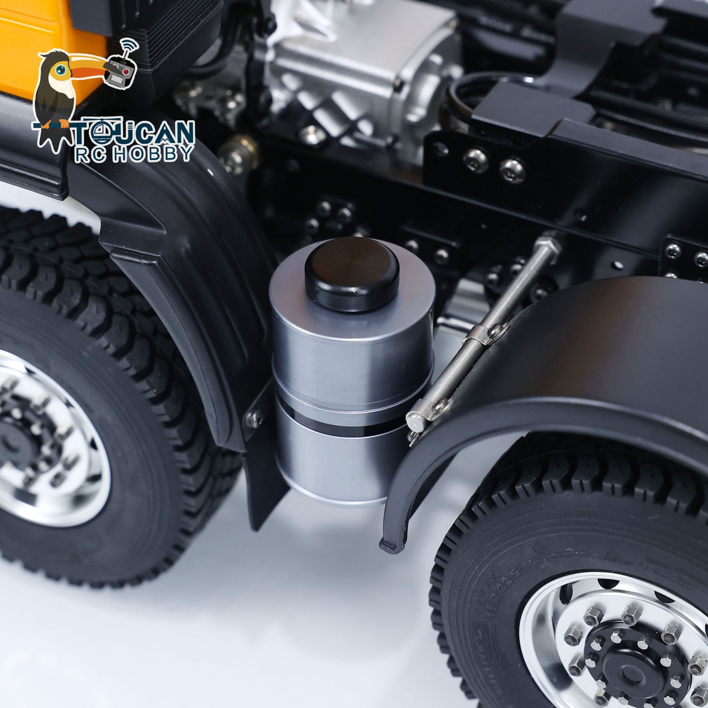 MD 1/14 8X8 RC hydraulic wrecker truck side profile detail