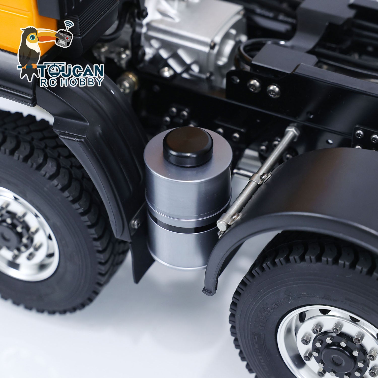 MD 1/14 8X8 RC hydraulic wrecker truck side profile detail