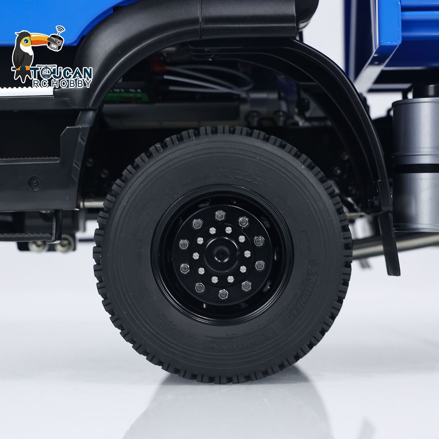 MDMODEL 1/14 4x4 Metal Hydraulic RC Dump Truck Tipper tire detail