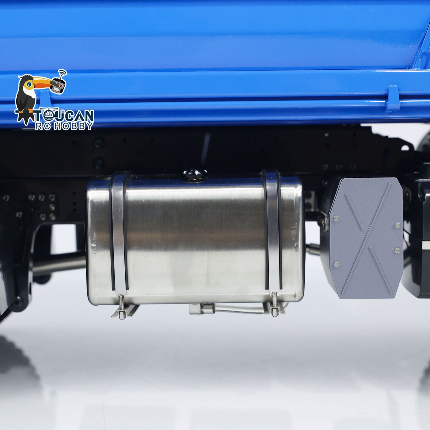 MDMODEL 1/14 4x4 Metal Hydraulic RC Dump Truck Tipper toolbox detail