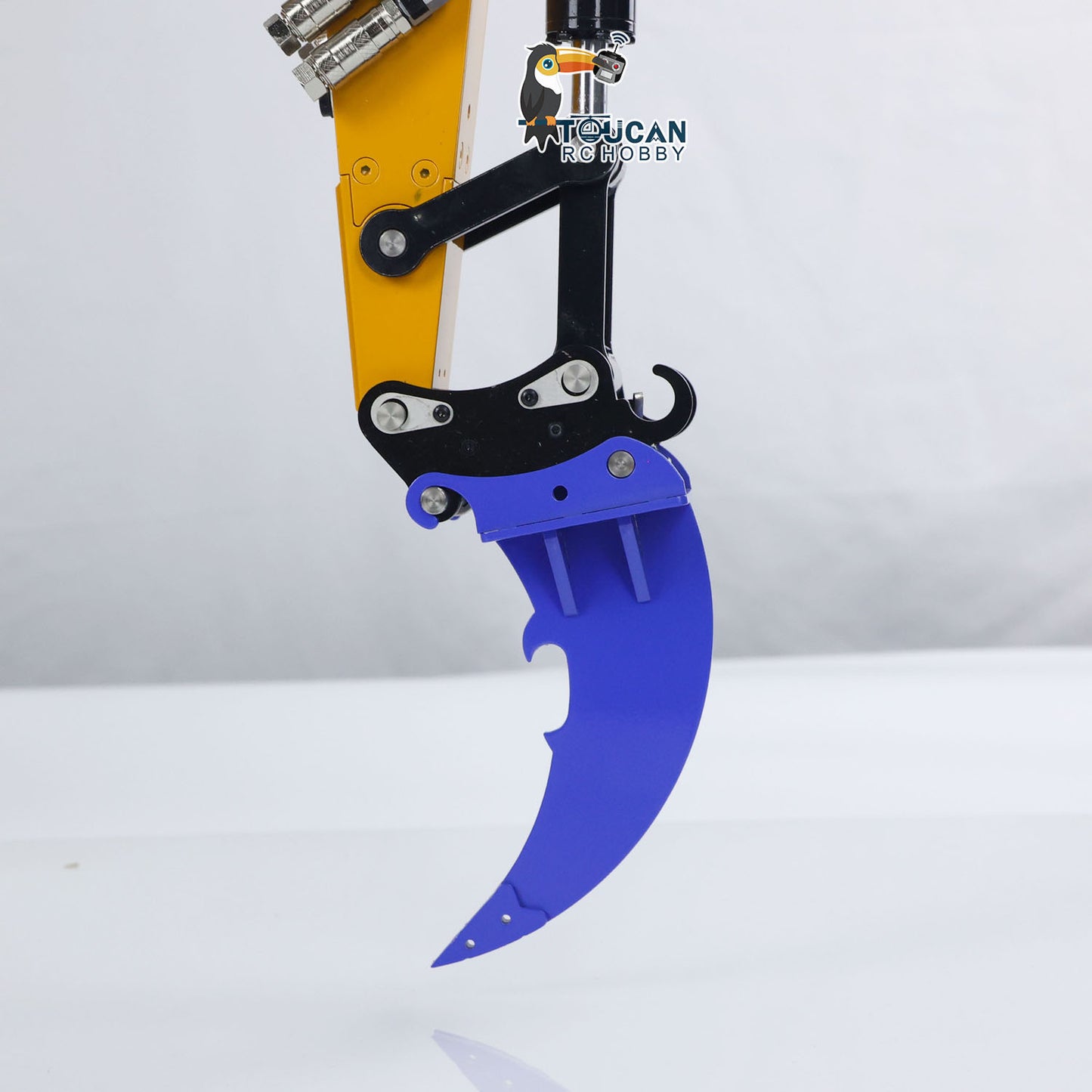 MT Model 946 1/14 Metal Hydraulic RC Tracked Excavator ripper attachment detail for digging applications