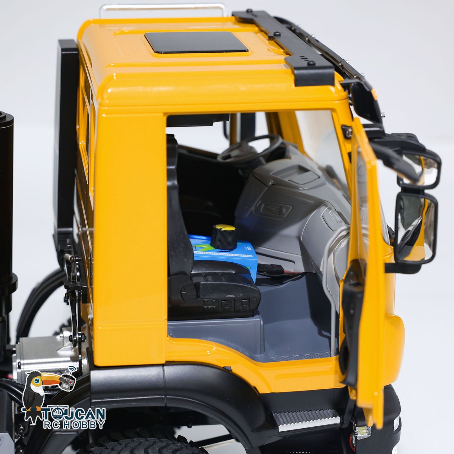 1/14 RC Hydraulic Tipper Truck Cab Interior Detail