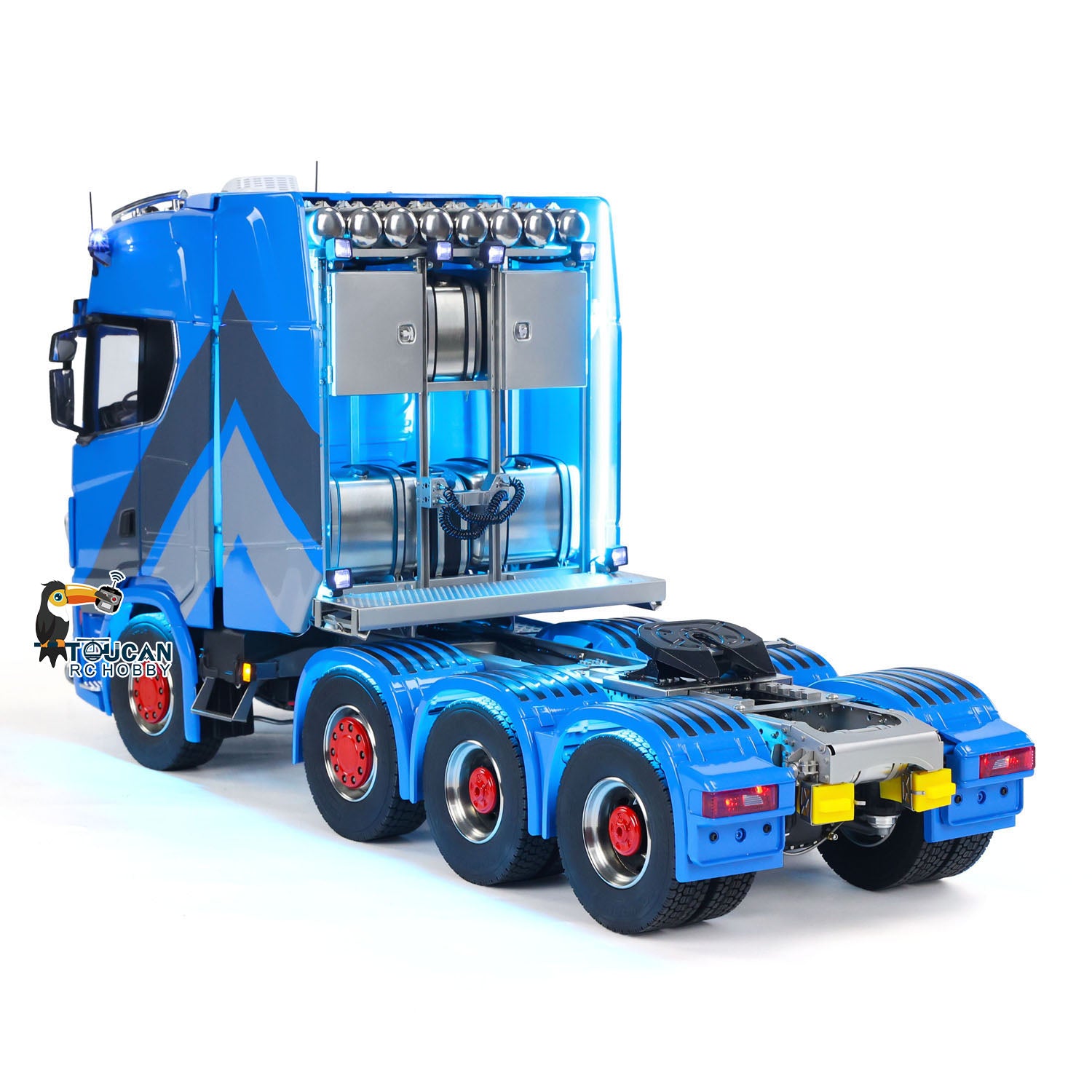 ScaleClub 770S 1/14 8x8 Metal Chassis RC Tractor Truck side view