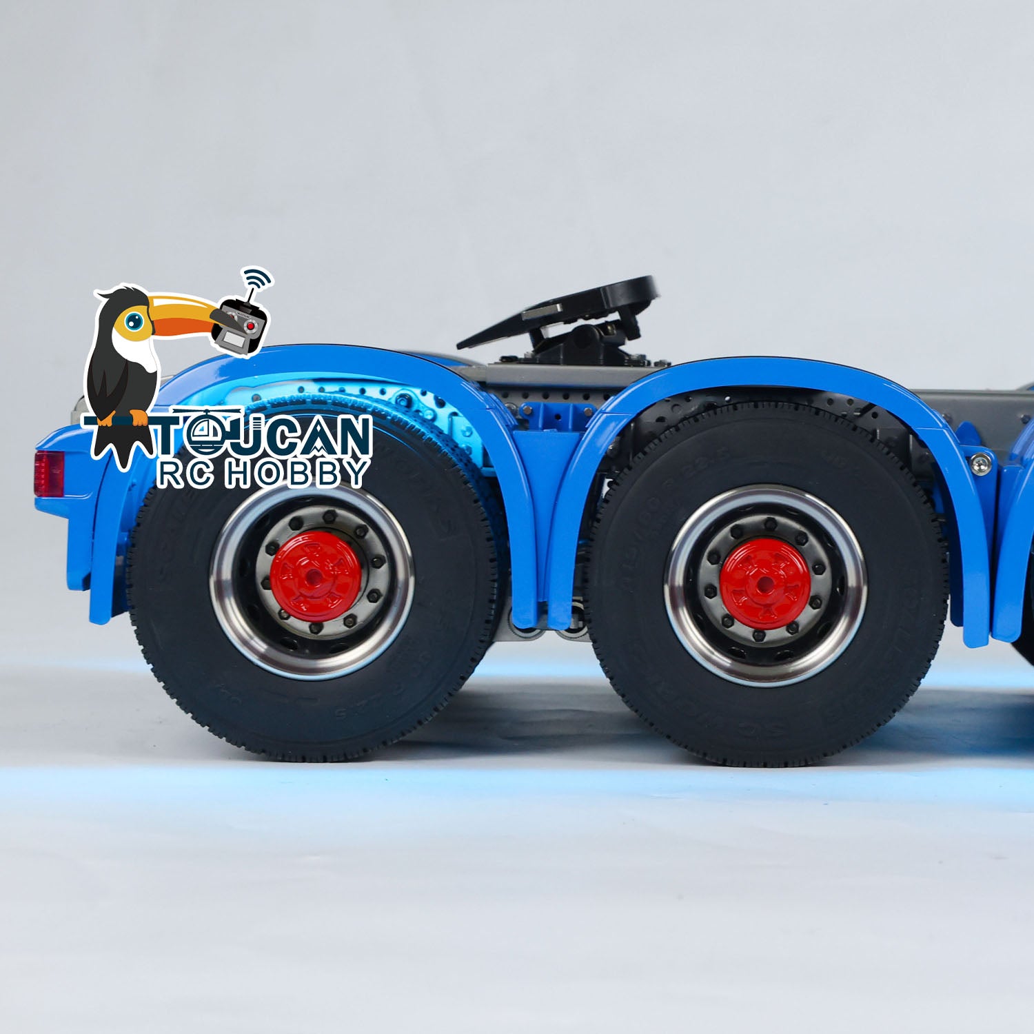 8x8-metal-rc-tractor-truck-tires.jpg
ScaleClub 770S 1/14 8x8 Metal Chassis RC Tractor Truck tire and wheel detail