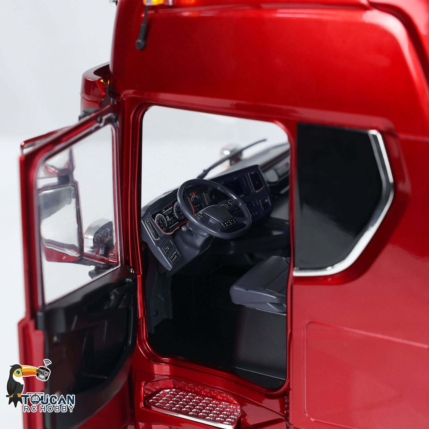 TOUCAN 770S 1/14 RC 6x6 Metal Tractor Truck interior dashboard detail