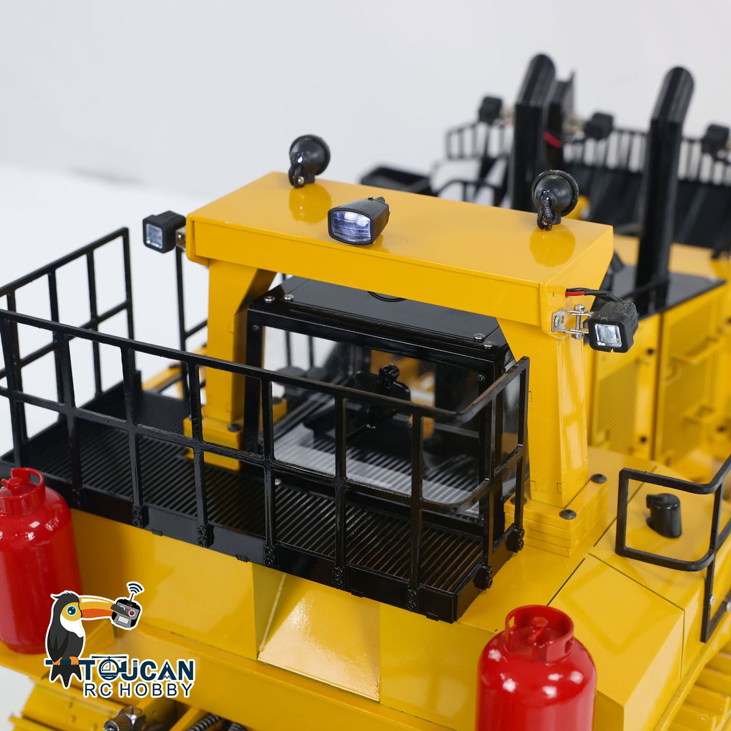 TOUCAN D11T 1/14 Metal Hydraulic RC Bulldozer protective guard rail detail