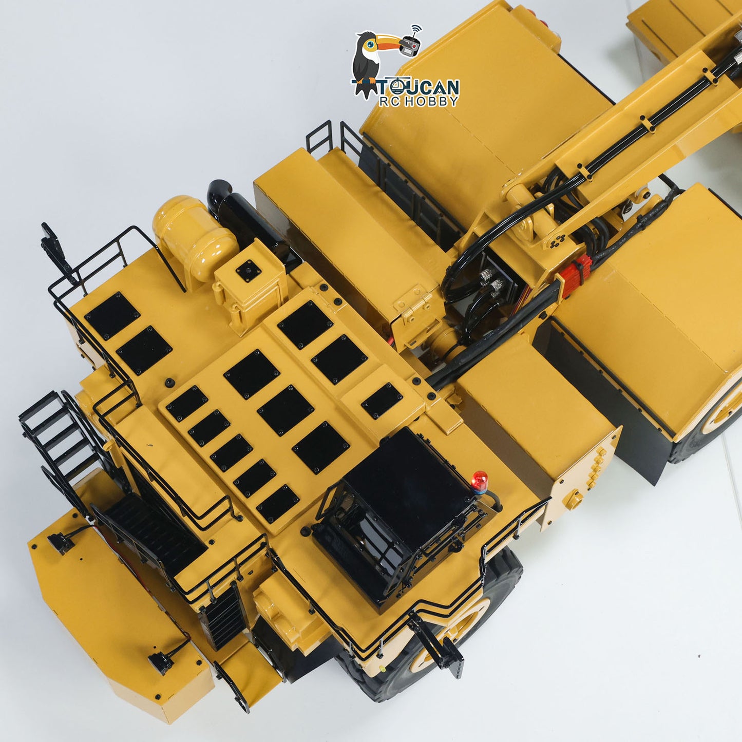 TOUCAN 1/20 Metal RC Hydraulic Mining Trailer C739D Detail Close-Up with 2-Speed Transmission