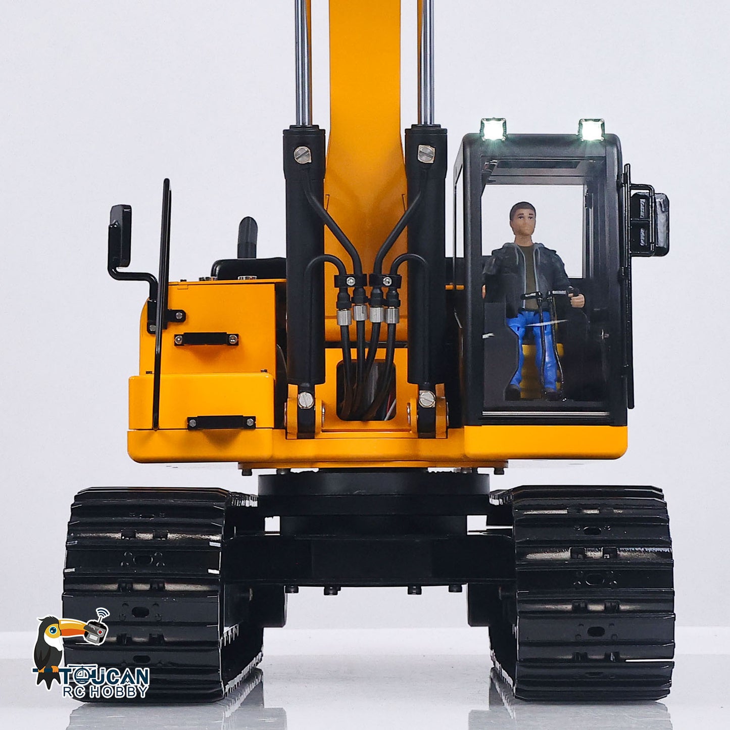 TOUCAN 323GX 1/12 metal RC hydraulic excavator front view with realistic construction model details
