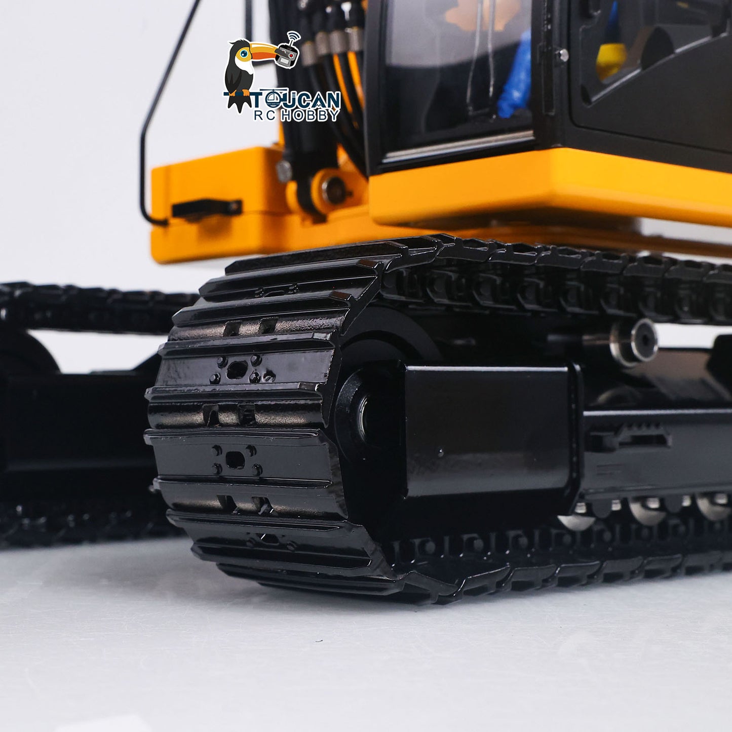 TOUCAN 323GX 1/12 metal track RC hydraulic excavator stainless steel track drive detail