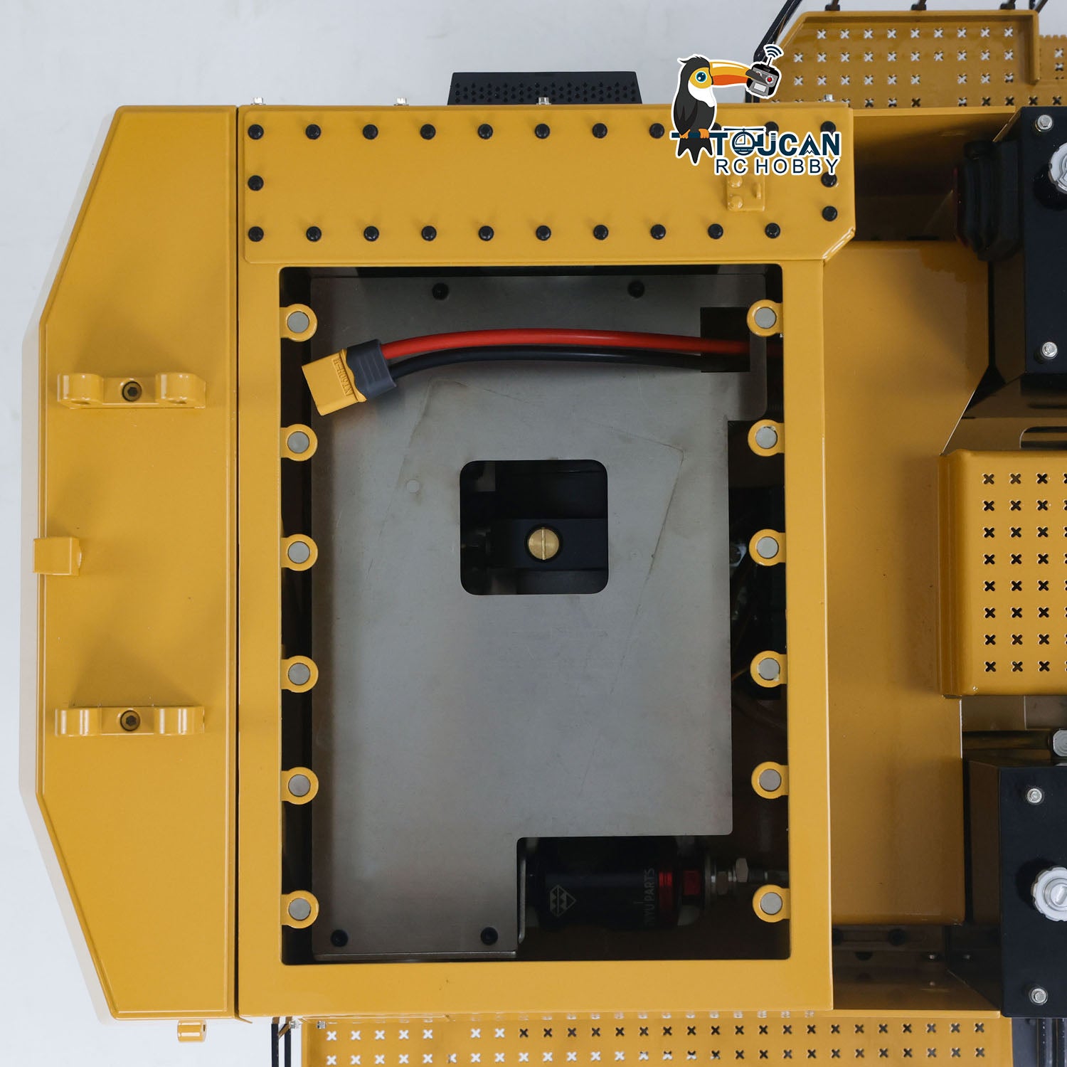 TOUCAN 6015B 1/14 Metal RC Hydraulic Excavator battery compartment detail