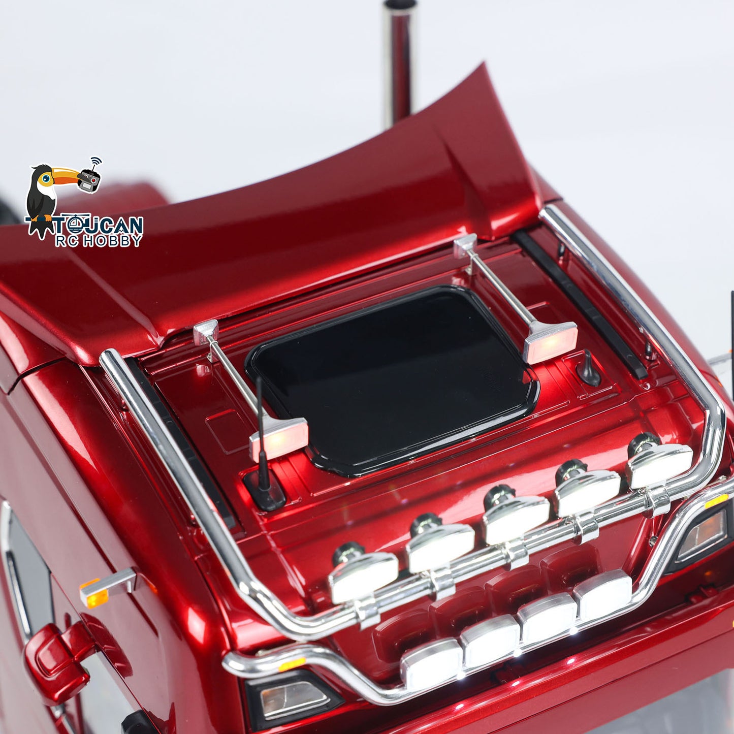 TOUCAN 770S 1/14 RC 6x6 Metal Chassis Tractor Truck cab roof detail