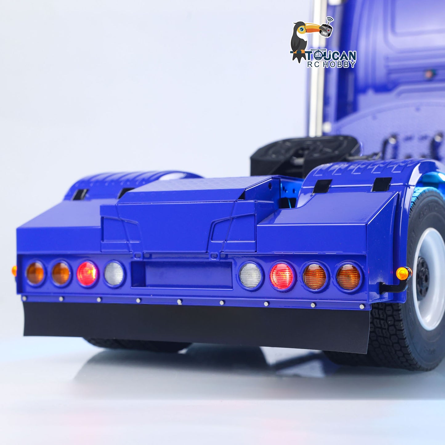 TOUCAN 770S 1/14 RC tractor truck rear tail light detail with LED system