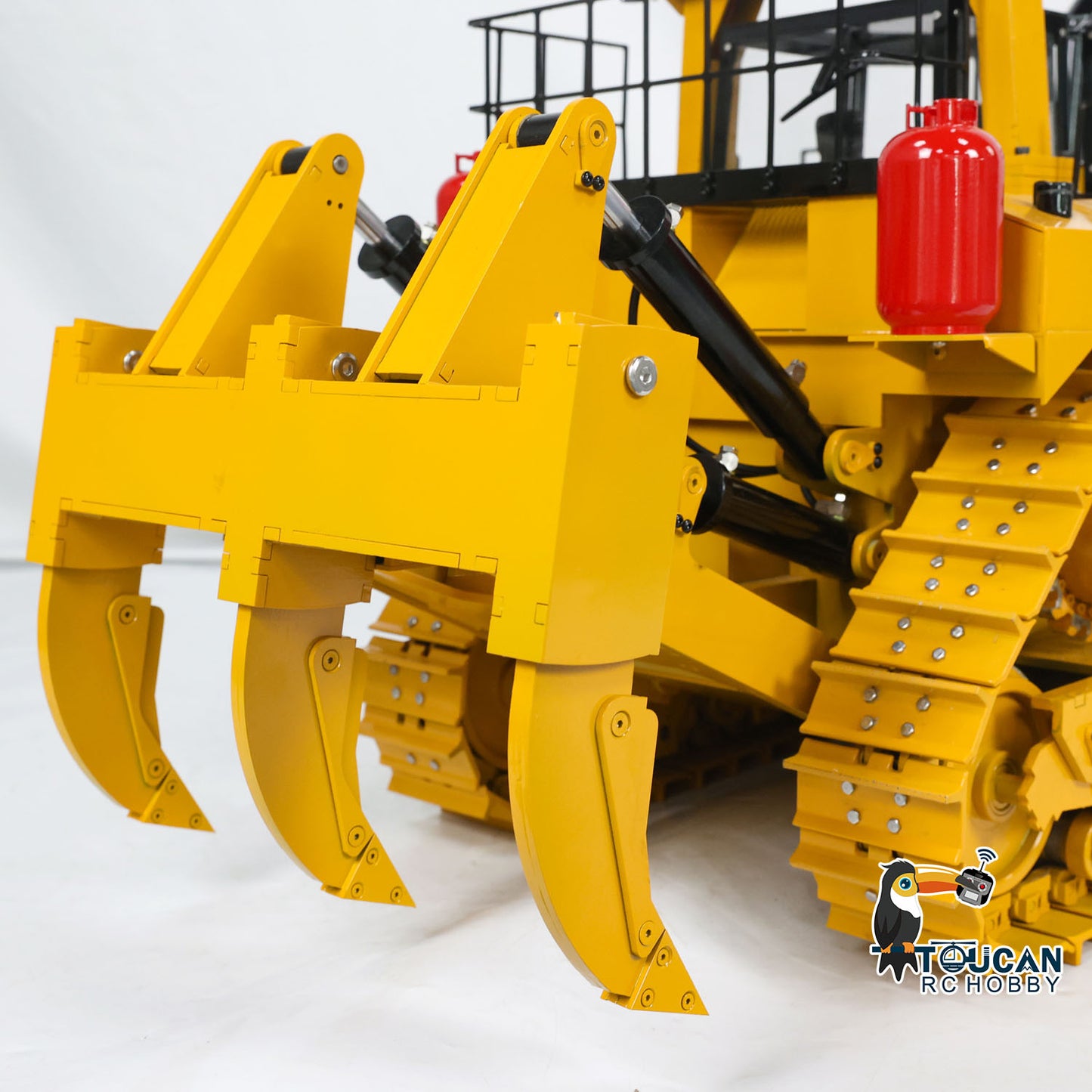 TOUCAN D11T 1/10 Metal Hydraulic RC Bulldozer Heavy Duty Giant Dozer three rear plows for multi-function operation