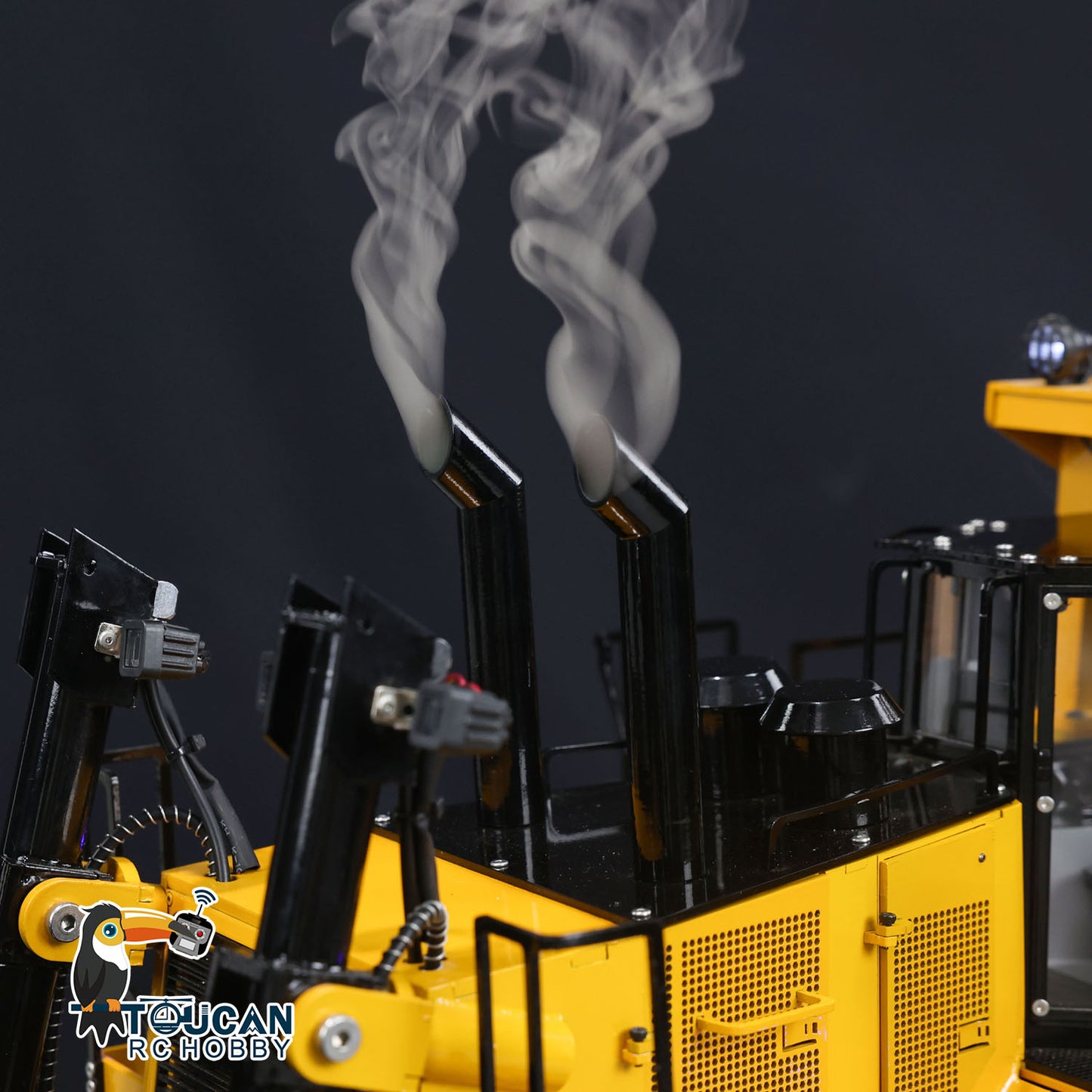 TOUCAN D11T 1/14 Metal Hydraulic RC Bulldozer simulated smoke system showing exhaust smoke effect