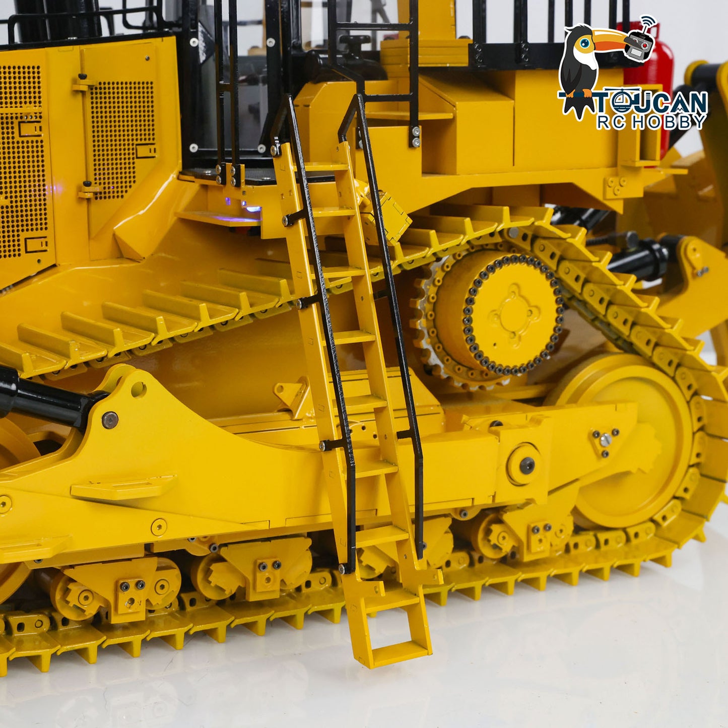 TOUCAN D11T 1/14 Metal Hydraulic RC Bulldozer electric ladder detail