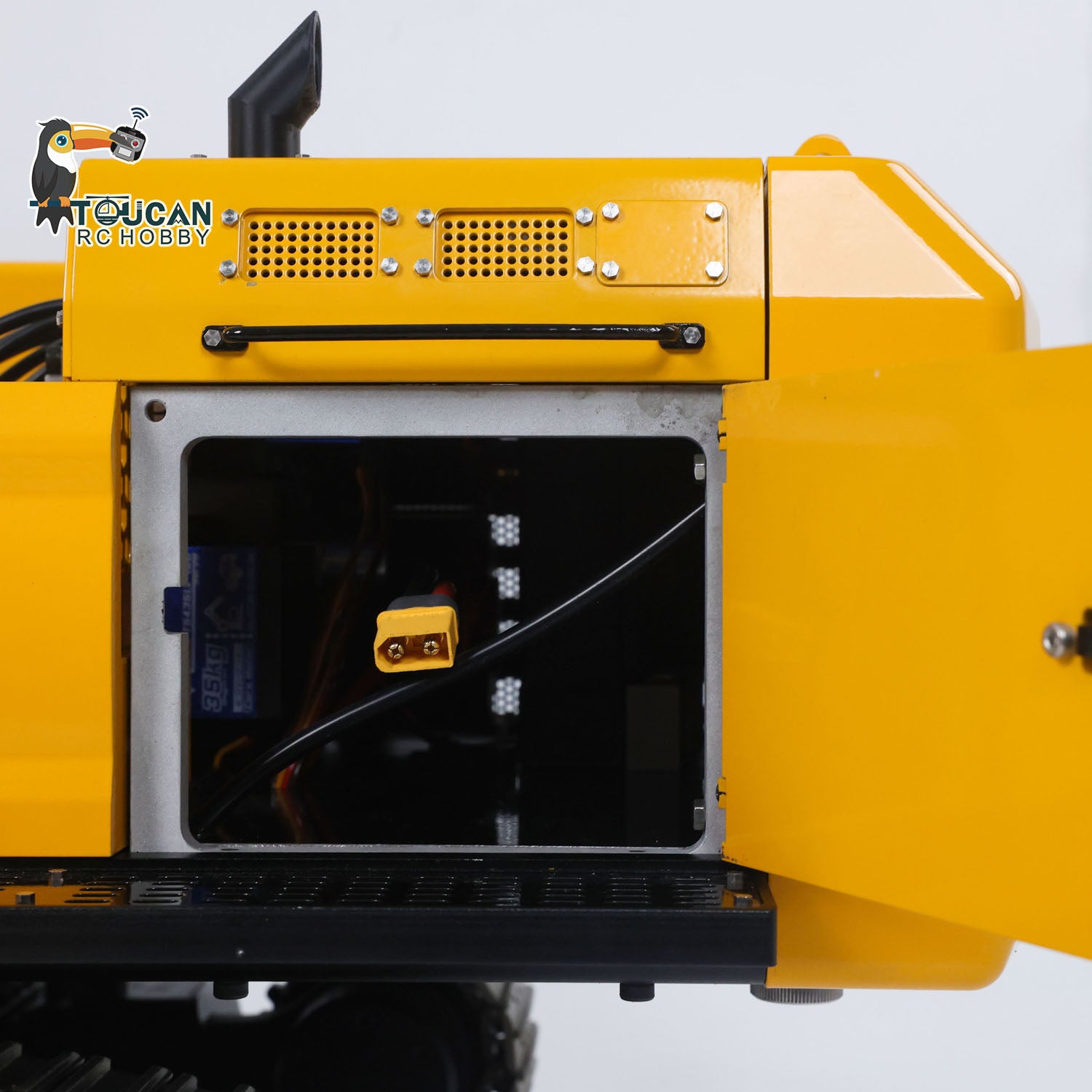 TOUCAN GZJC Metal RC Excavator Cab and Scale Interior Detail