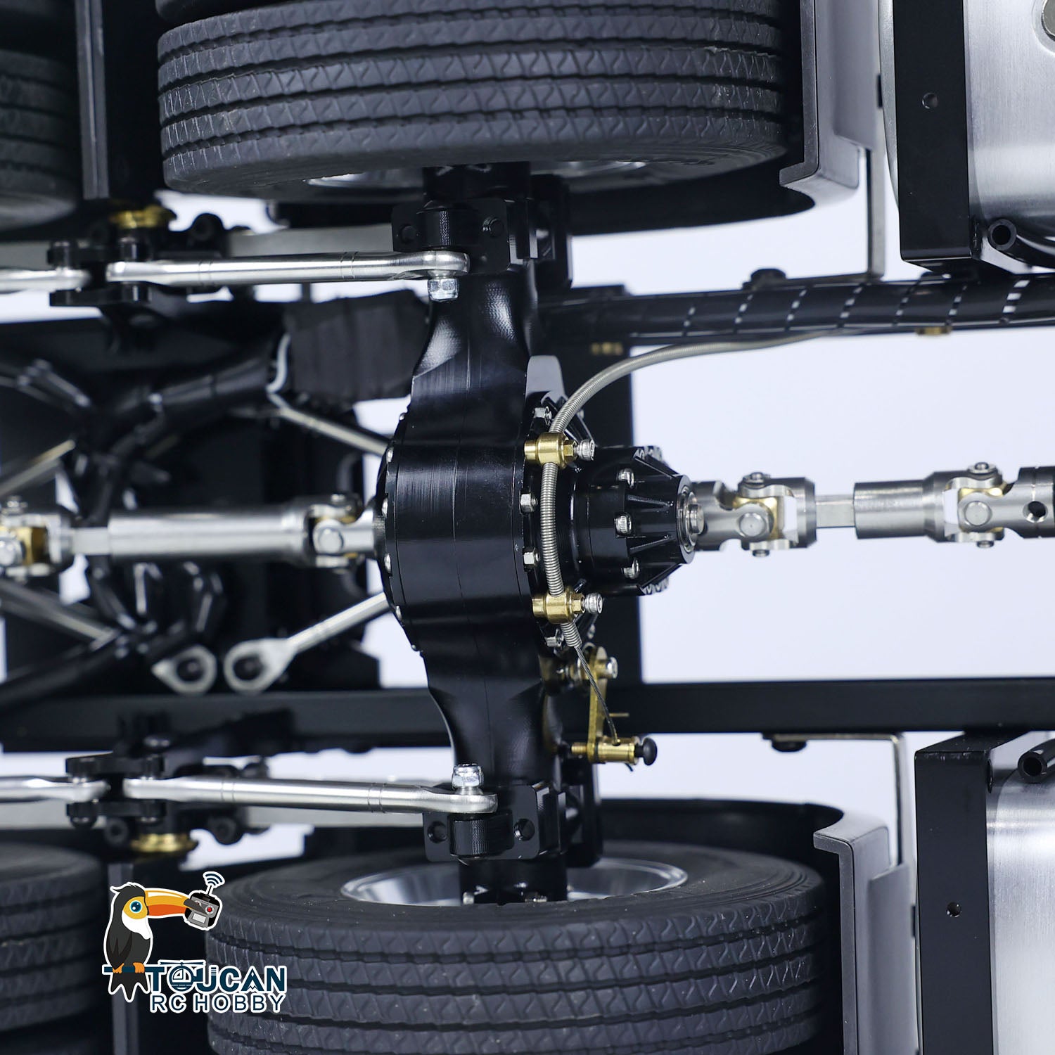 TOUCAN 1/14 6x6 Metal RC Tractor Truck axle detail