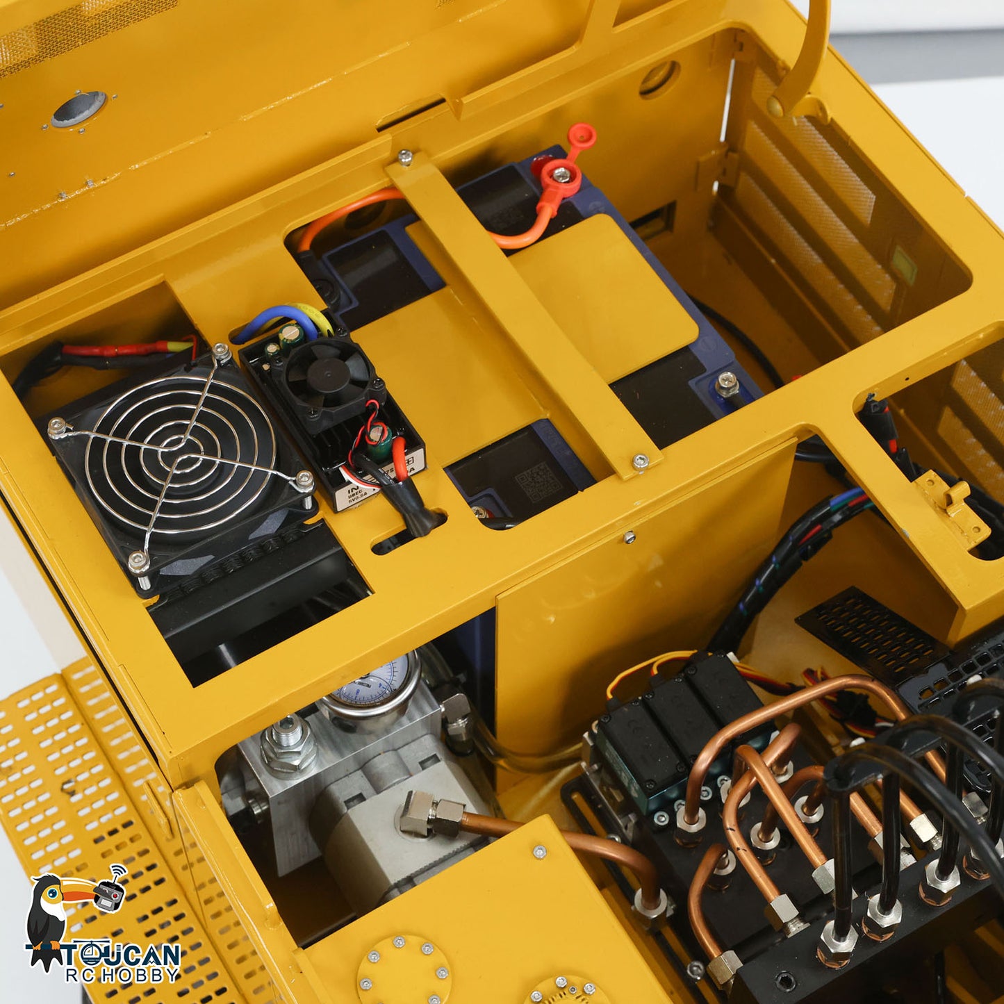 TYMX 390F 1/8 Metal Hydraulic RC Excavator Heavy Duty Digger cooling fan detail